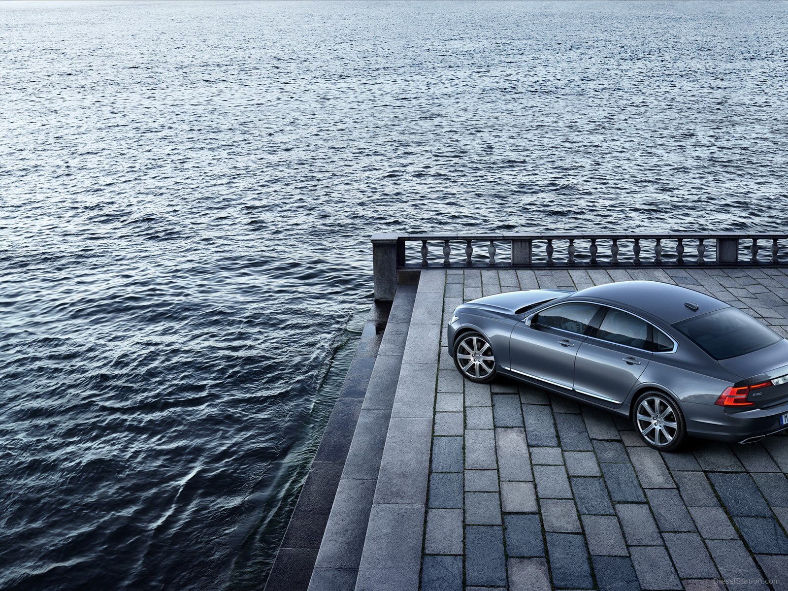 Volvo S90 2017