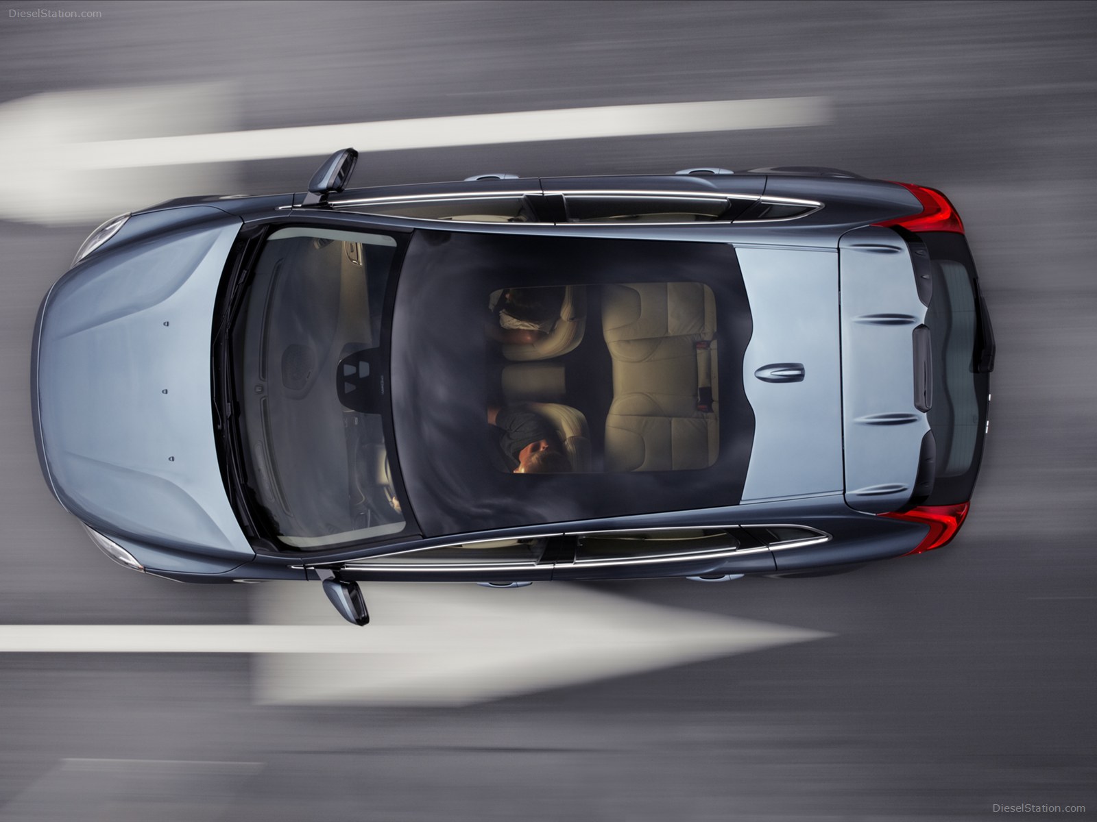 Volvo V40 2013