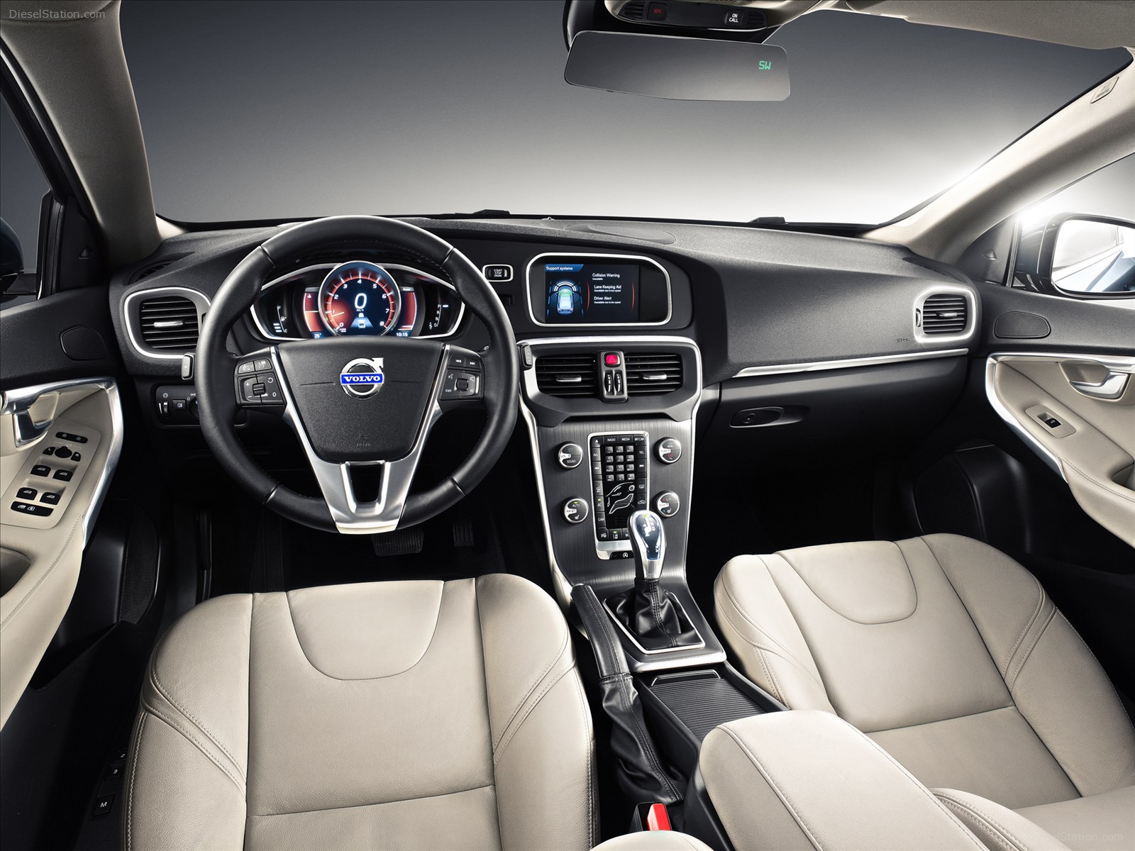 Volvo V40 2013