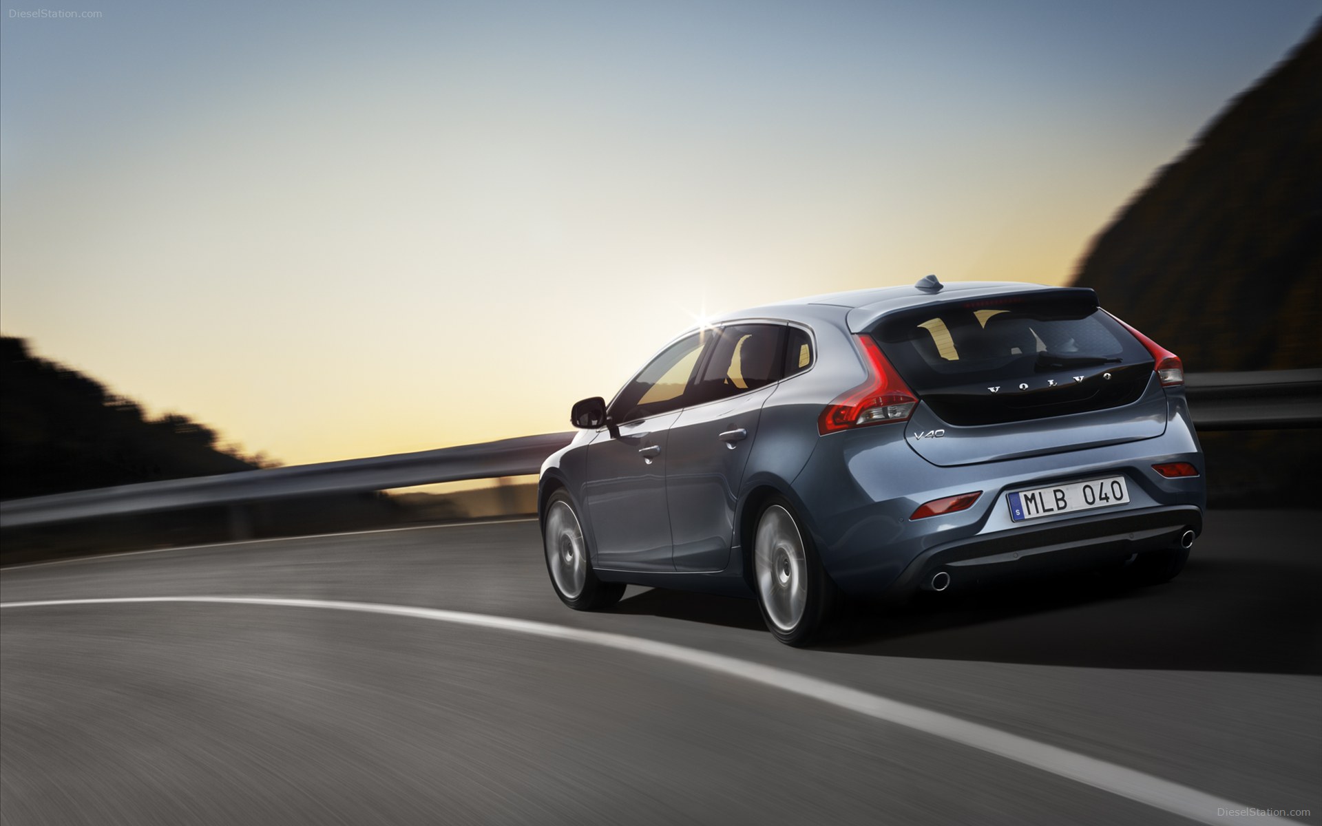 Volvo V40 2013