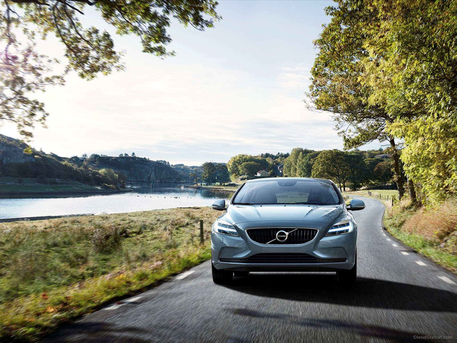Volvo V40 2017