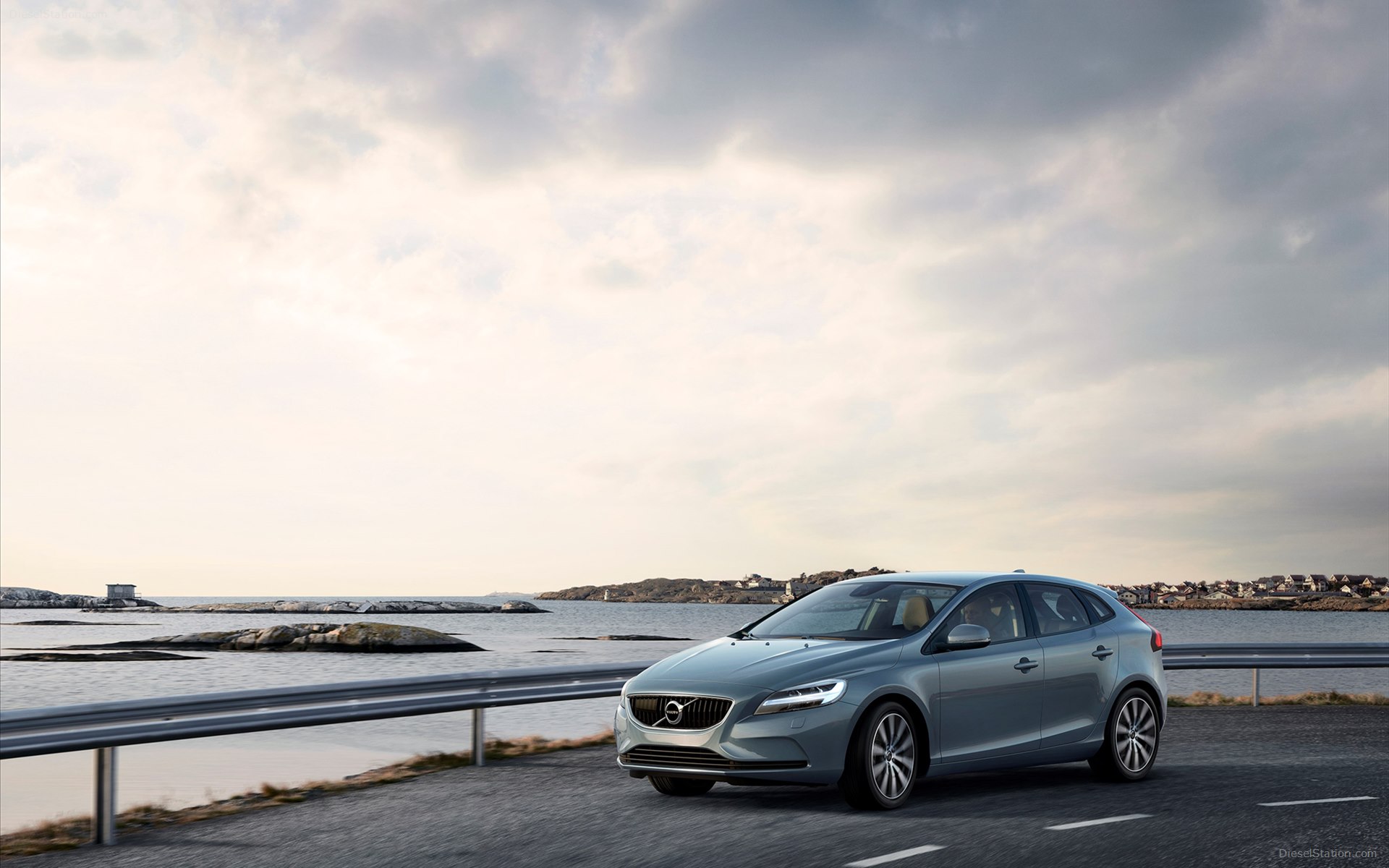 Volvo V40 2017