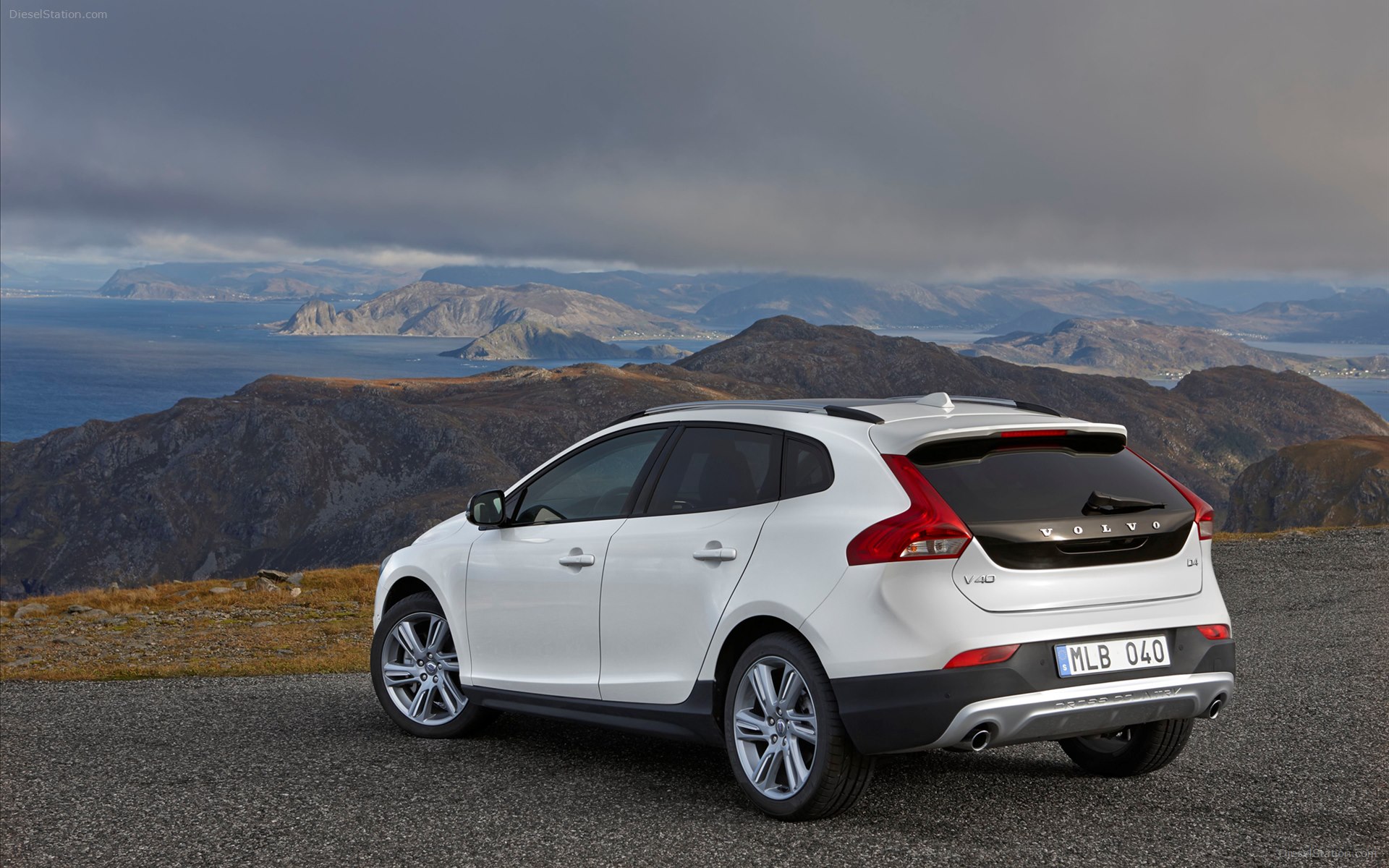 Volvo V40 Cross Country 2014