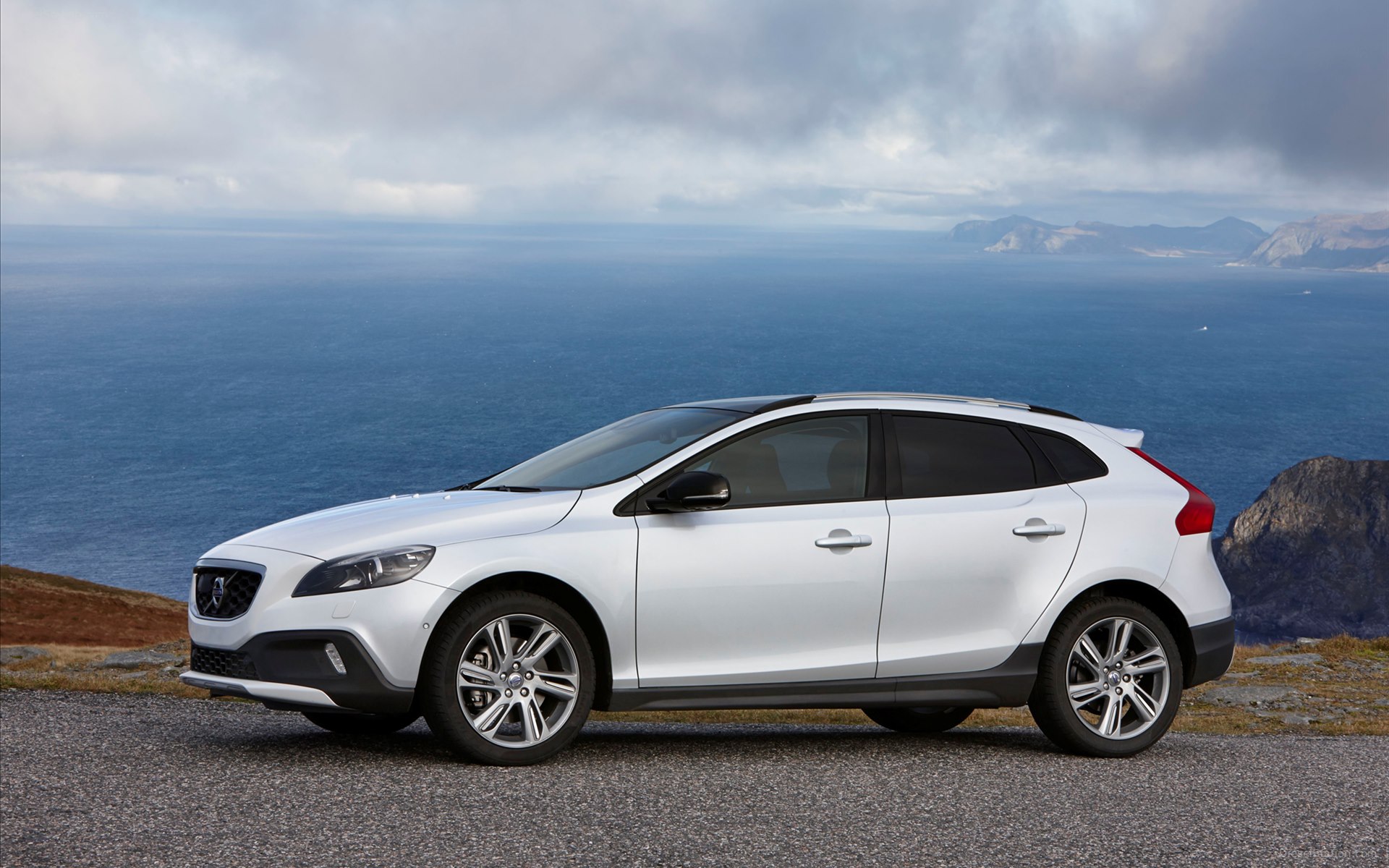 Volvo V40 Cross Country 2014