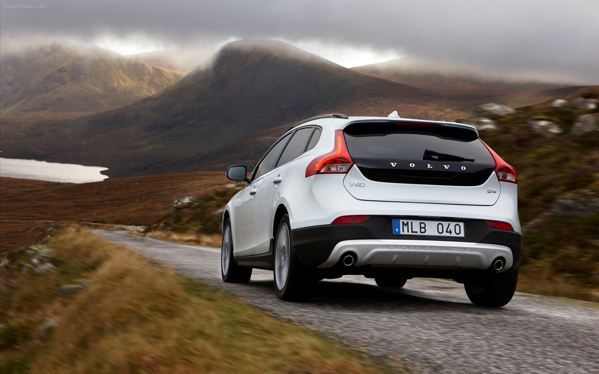 Volvo V40 Cross Country 2014