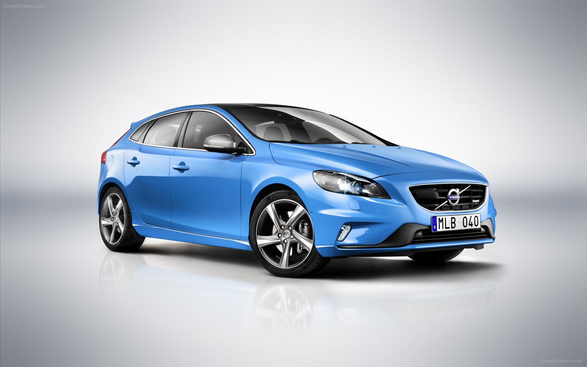 Volvo V40 R-Design 2013
