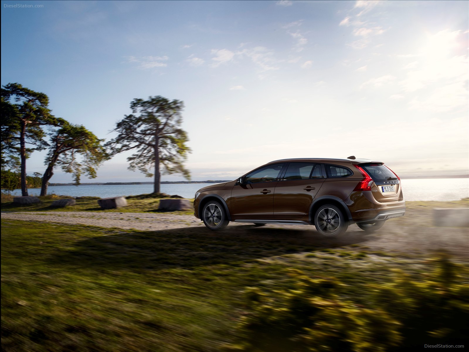 Volvo V60 Cross Country 2016