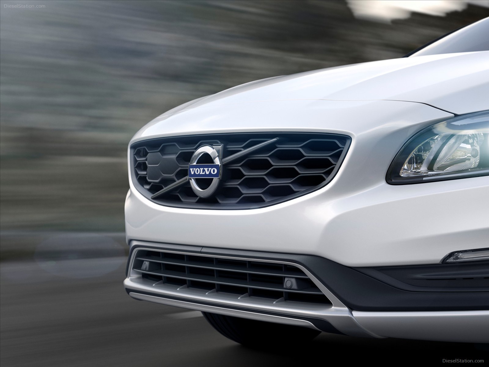 Volvo V60 Cross Country 2016