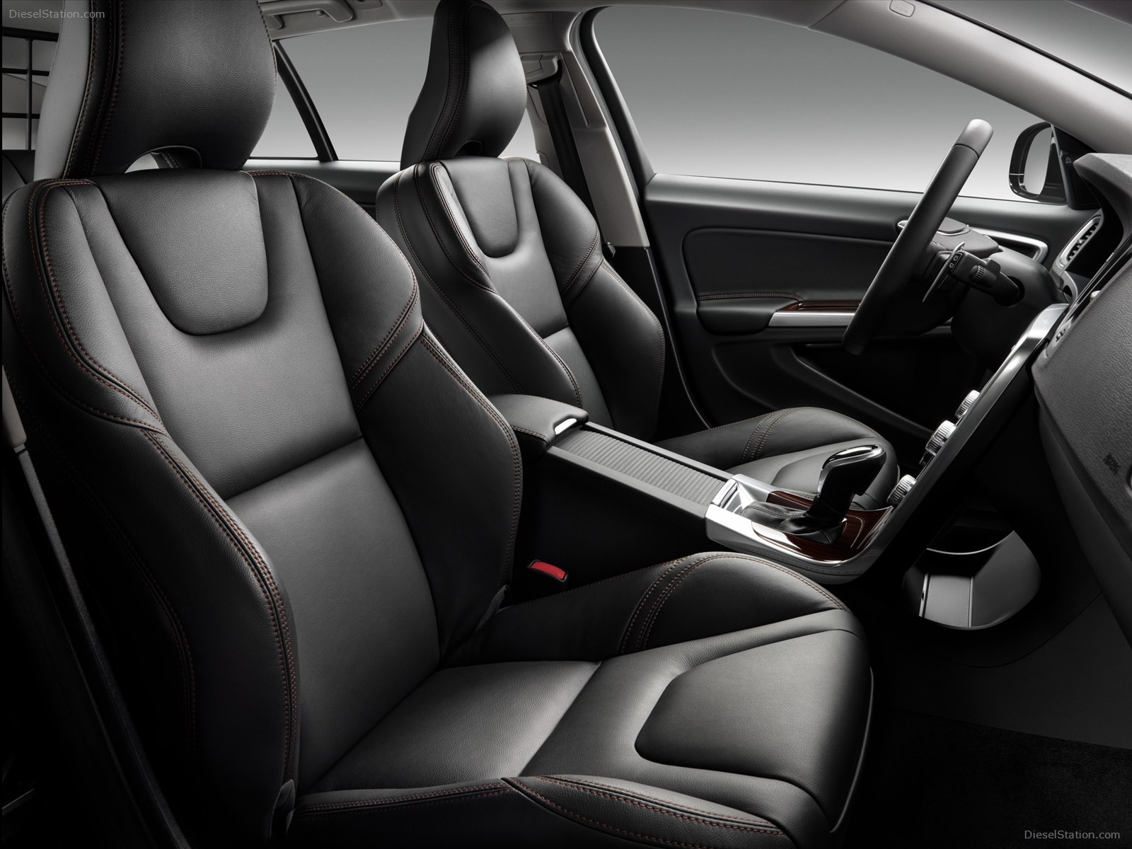 Volvo V60 Cross Country 2016