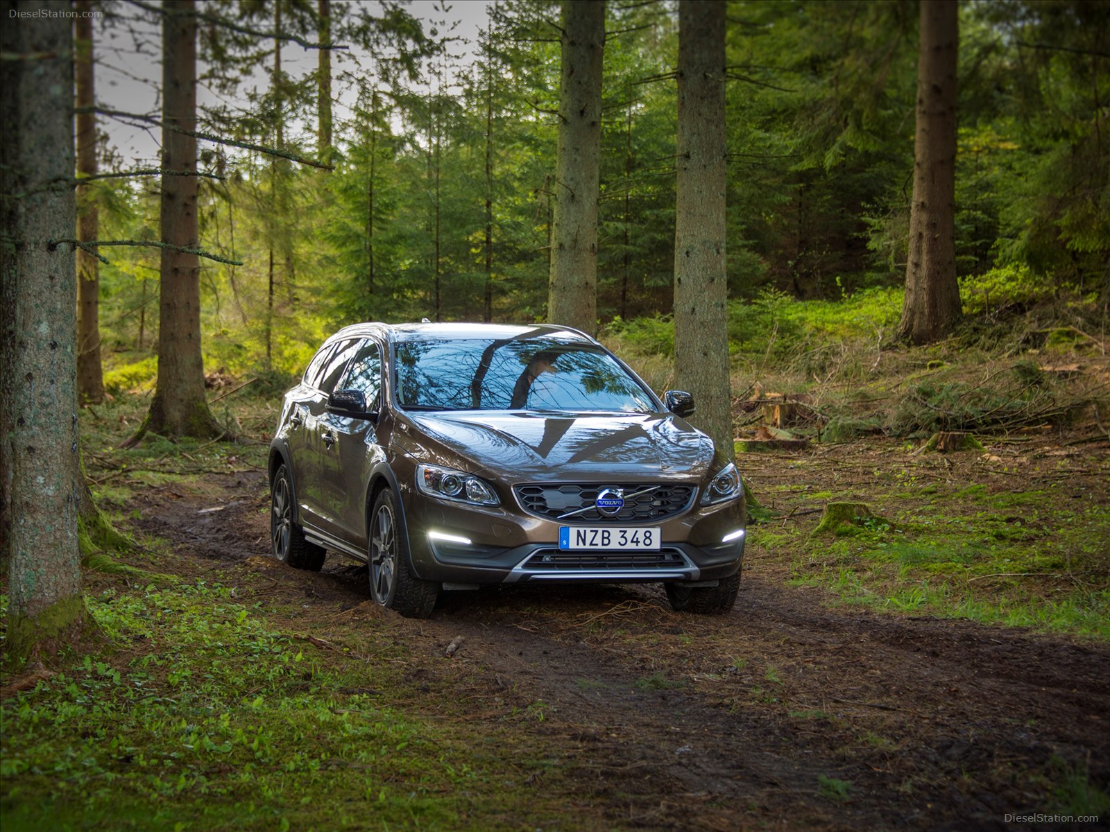 Volvo V60 Cross Country 2016