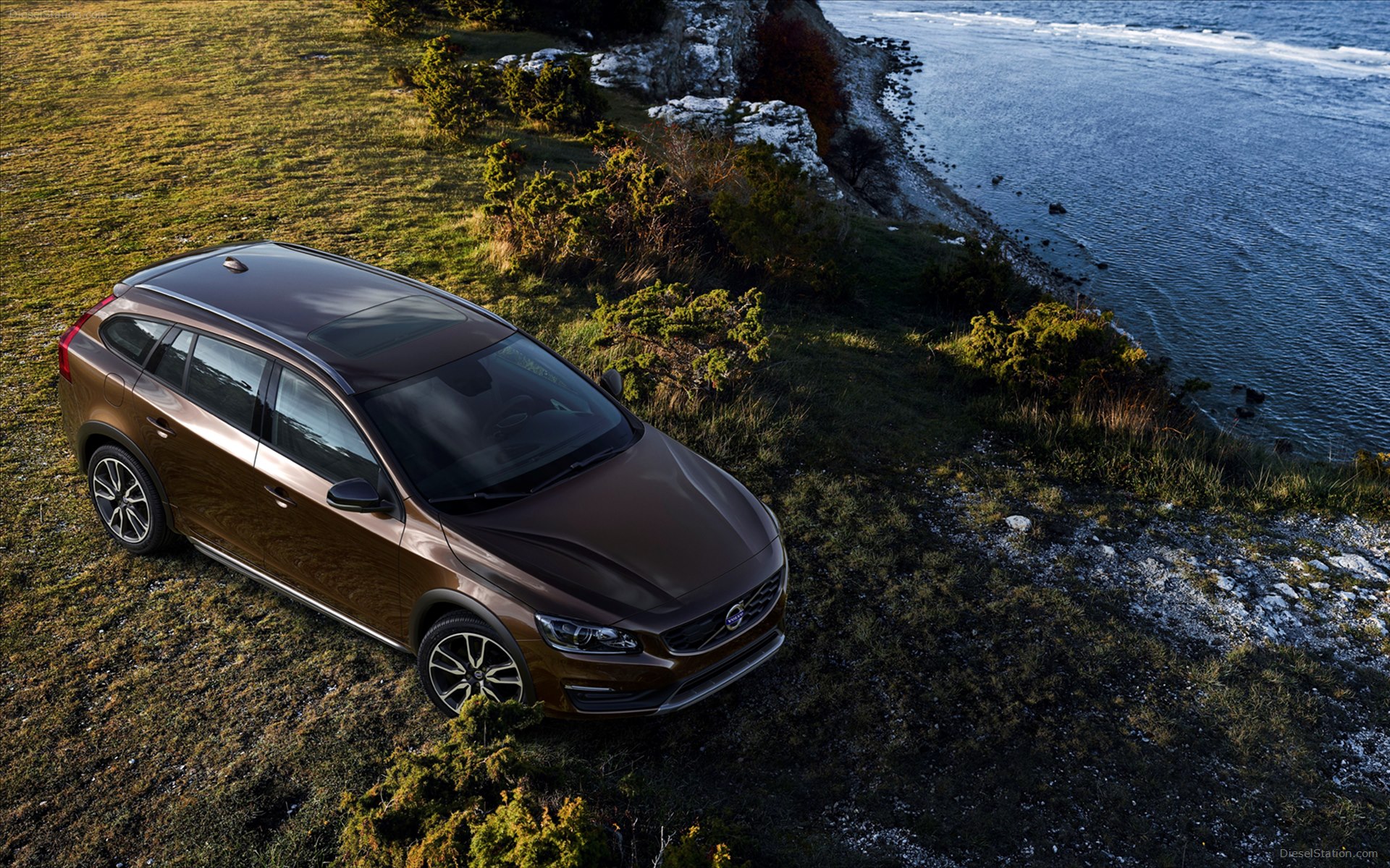 Volvo V60 Cross Country 2016