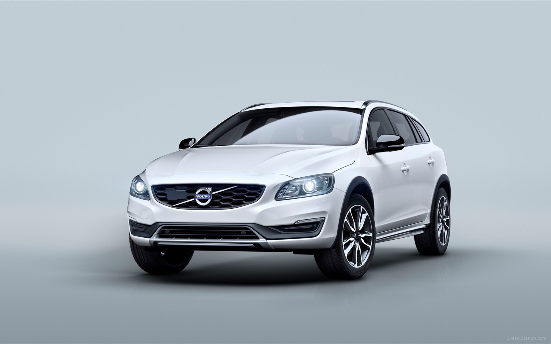 Volvo V60 Cross Country 2016