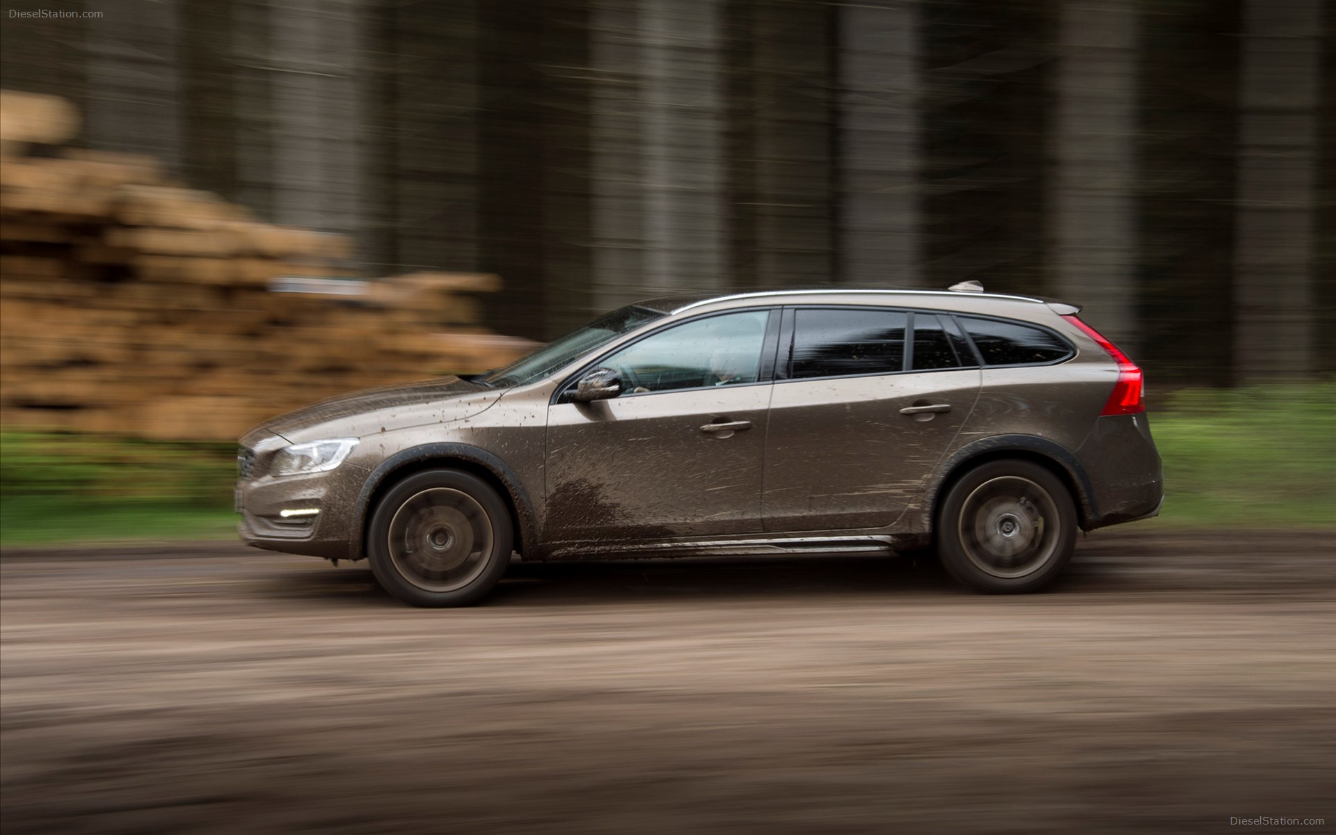 Volvo V60 Cross Country 2016