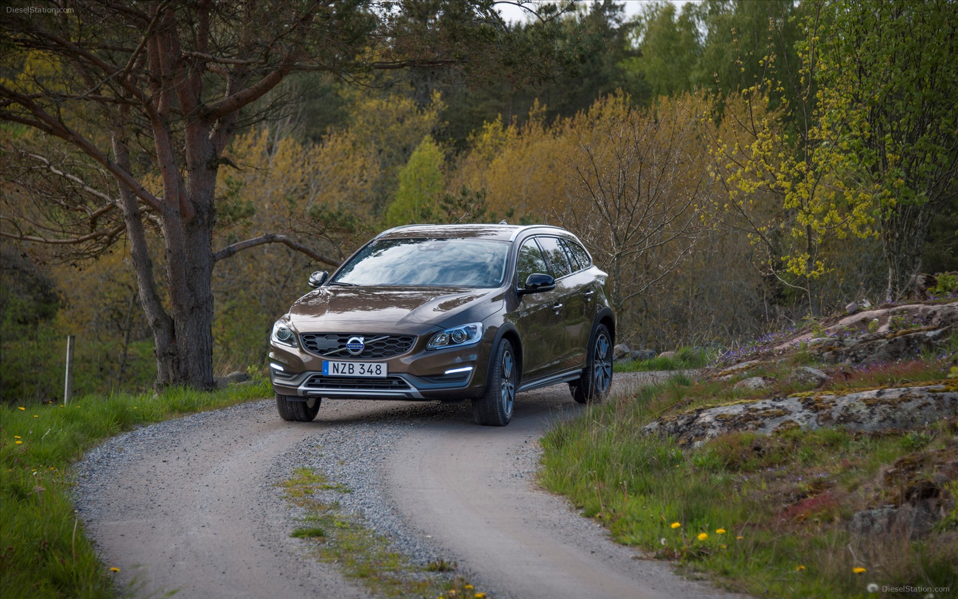 Volvo V60 Cross Country 2016