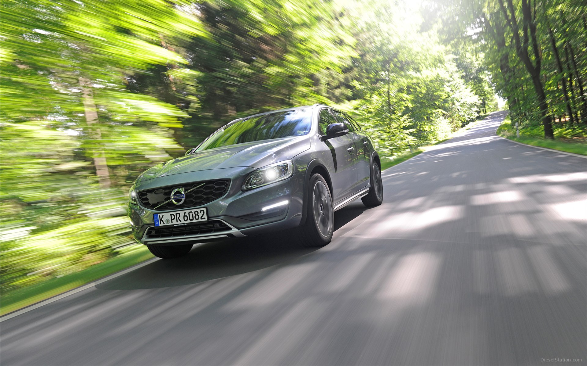 Volvo V60 Cross Country 2016