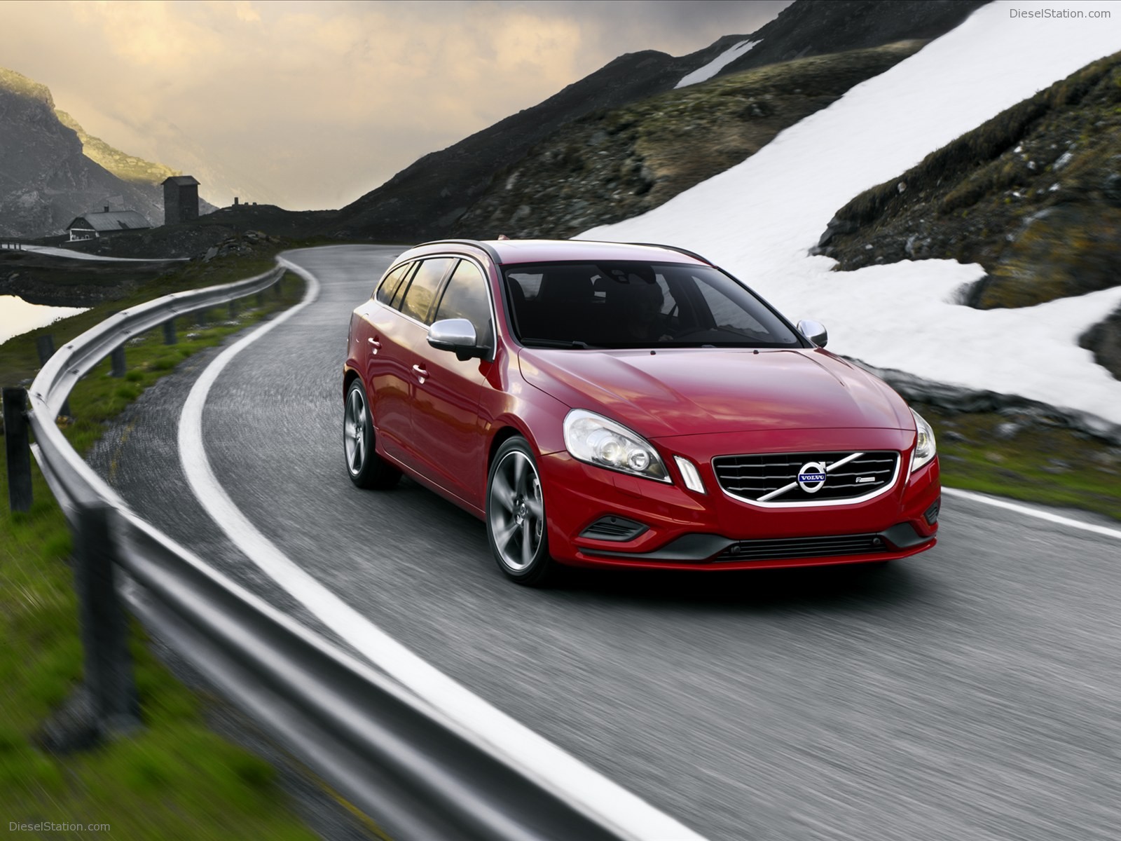 Volvo V60 R-Design 2011