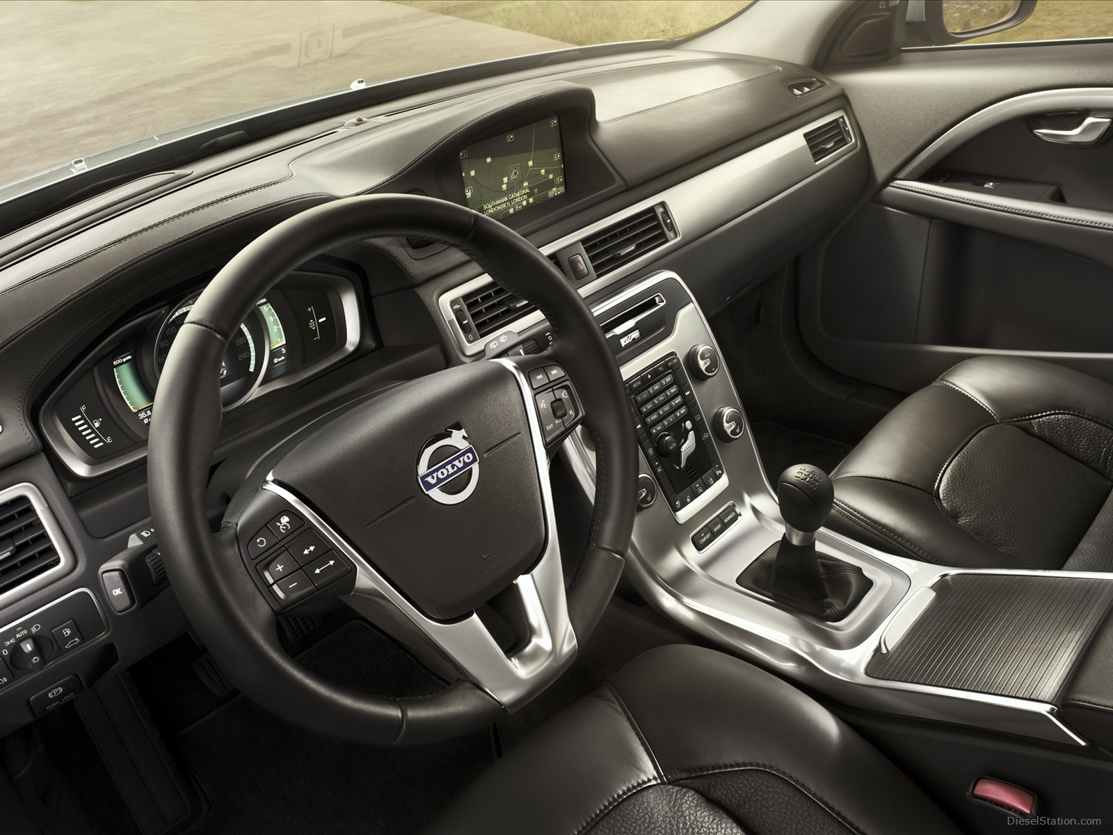 Volvo V70 2014