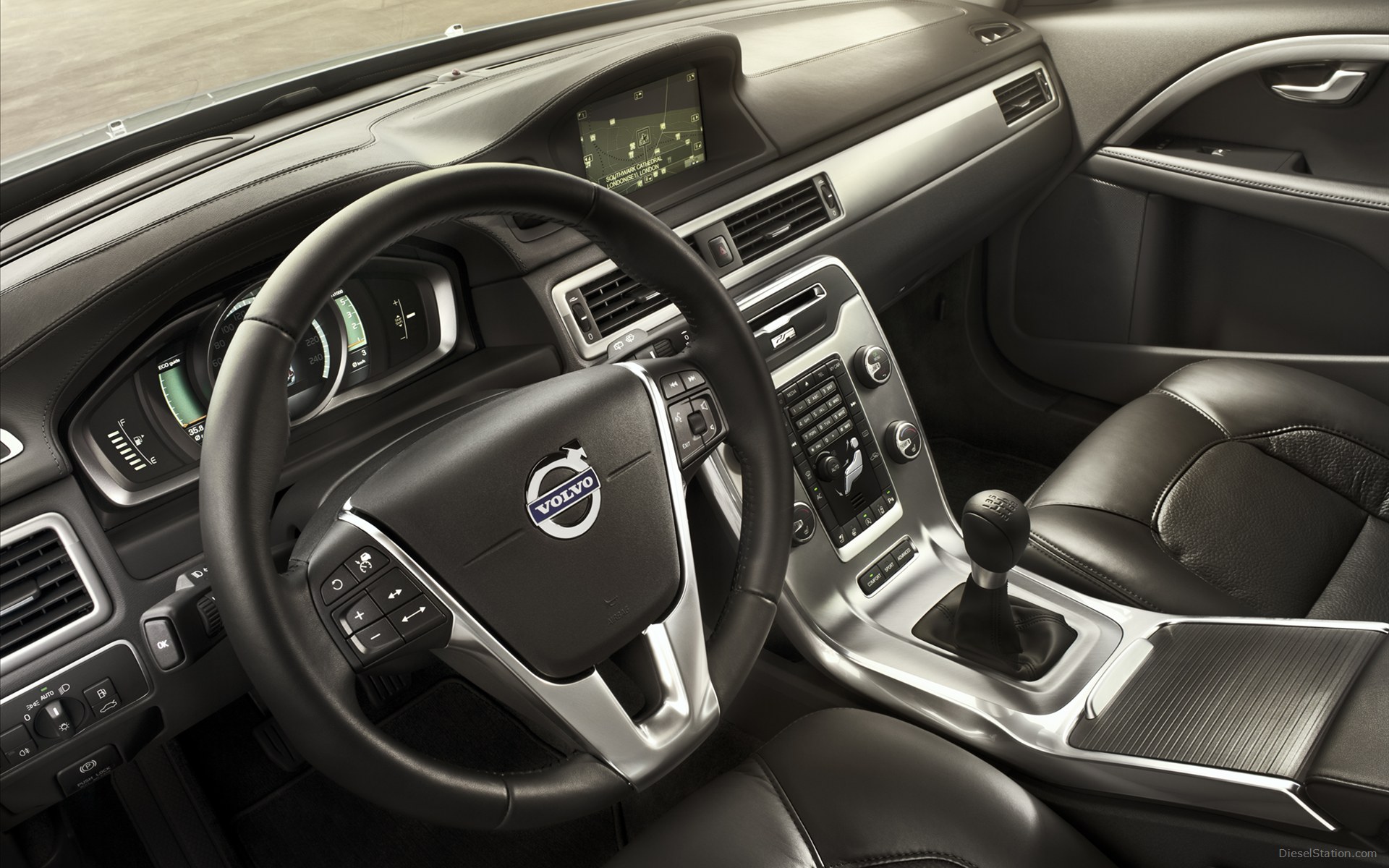 Volvo V70 2014