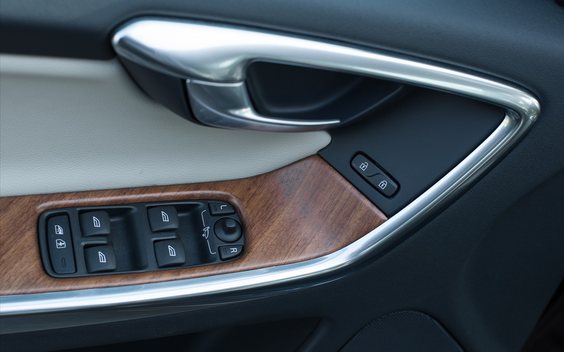 Volvo XC60 2014