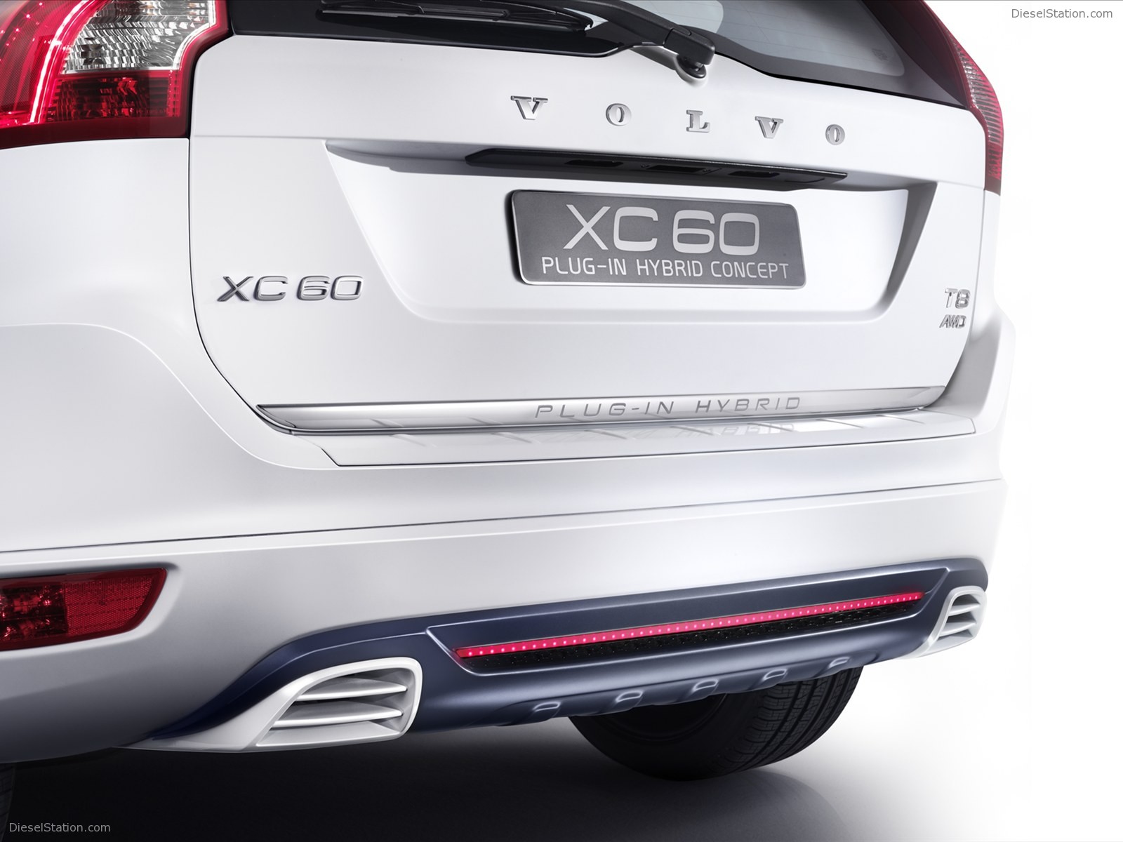 Volvo XC60 Plug-in Hybrid Concept 2012