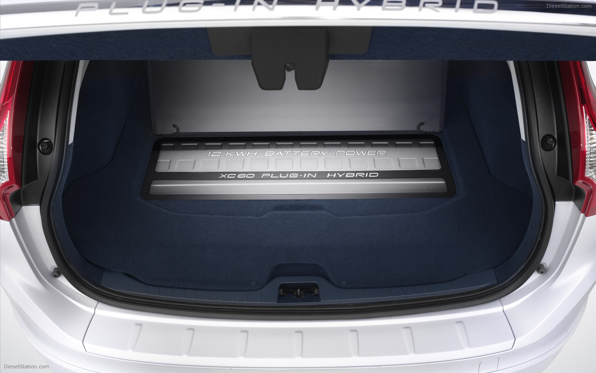 Volvo XC60 Plug-in Hybrid Concept 2012