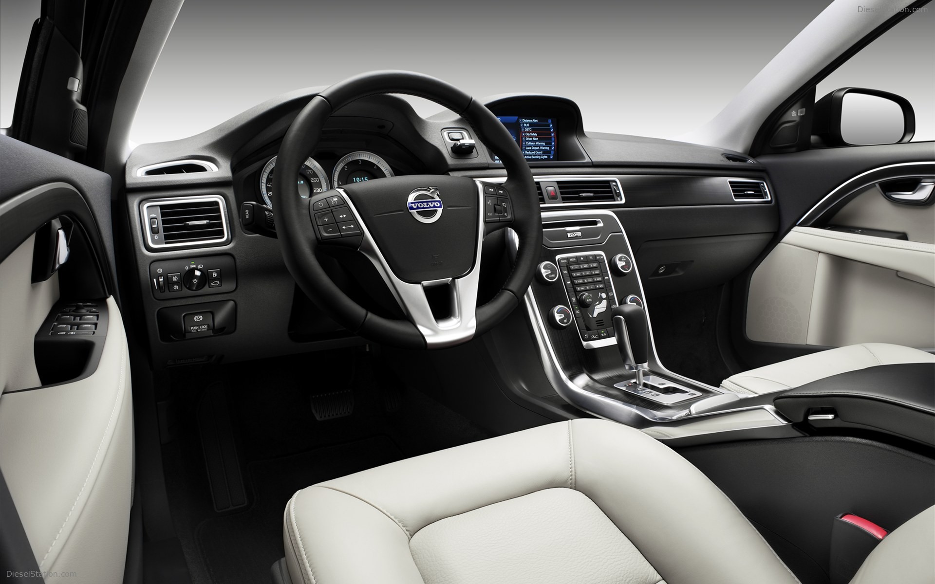 Volvo XC70 2012