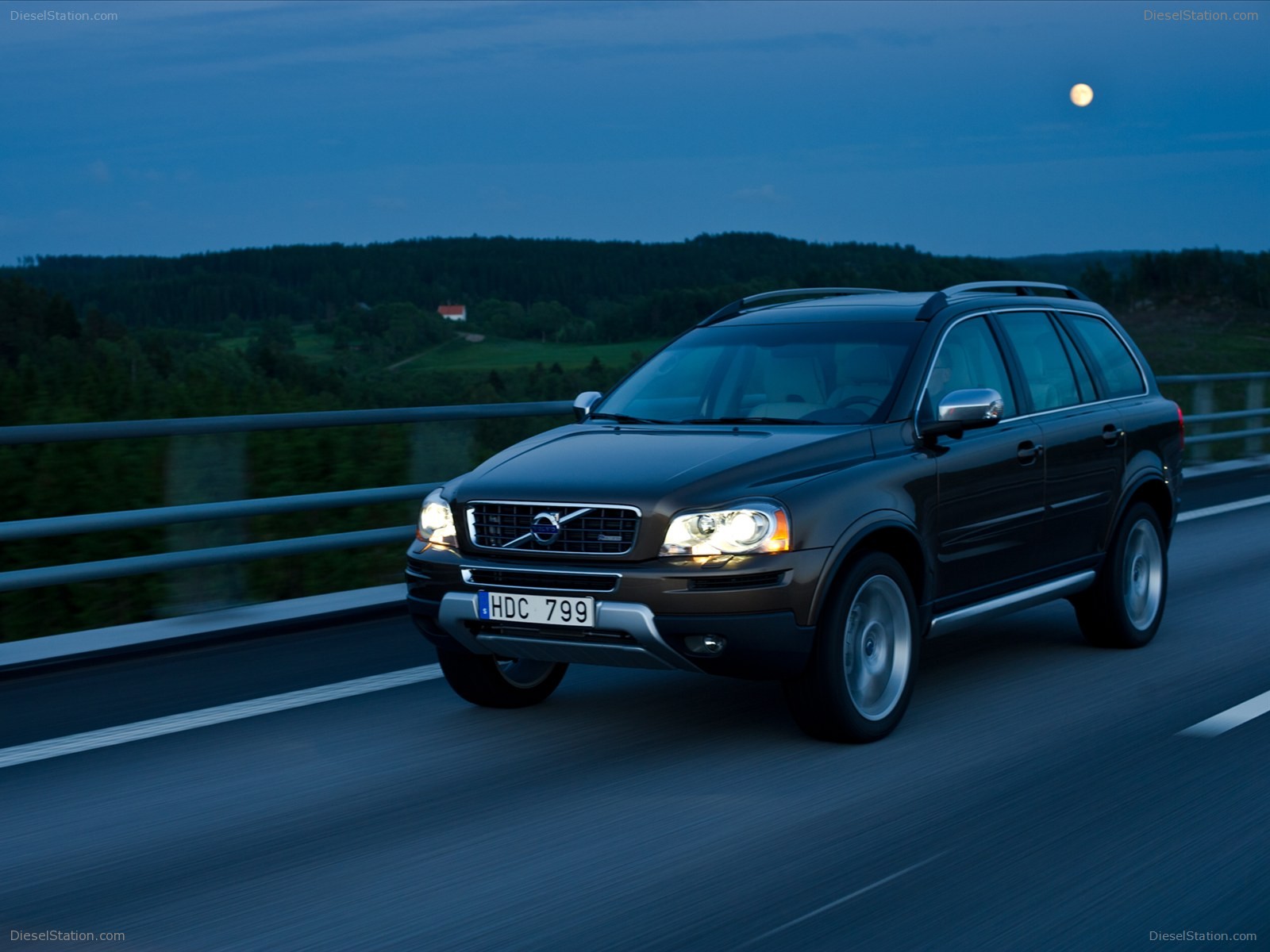 Volvo XC90 2012