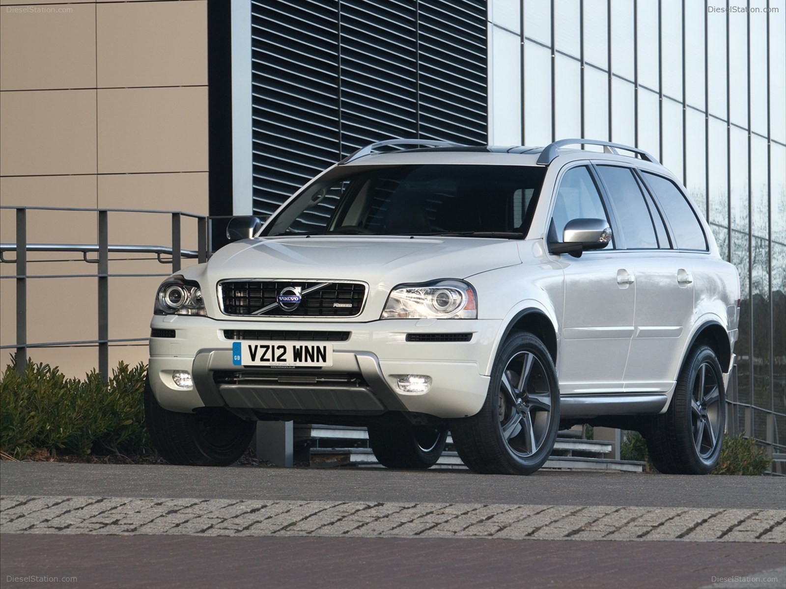 Volvo XC90 2012