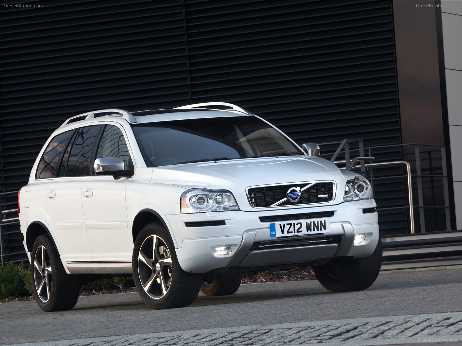 Volvo XC90 2012
