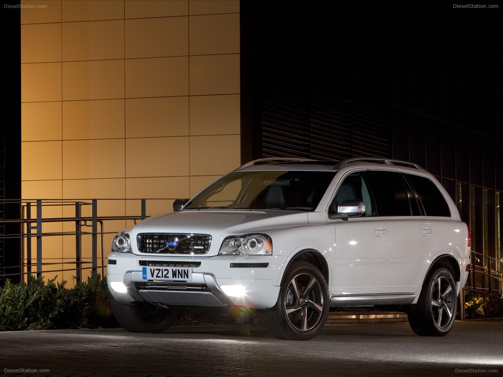 Volvo XC90 2012