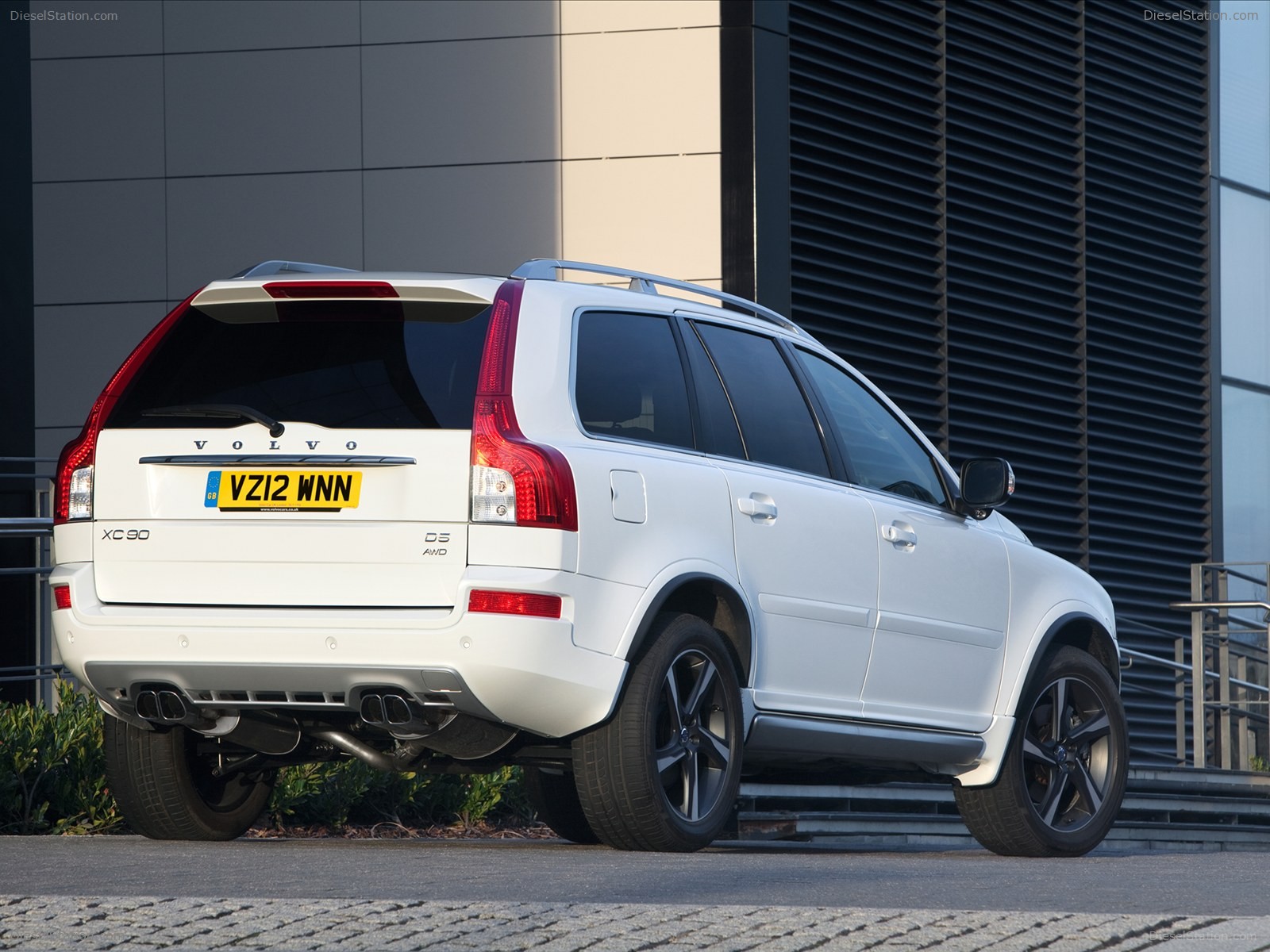 Volvo XC90 2012