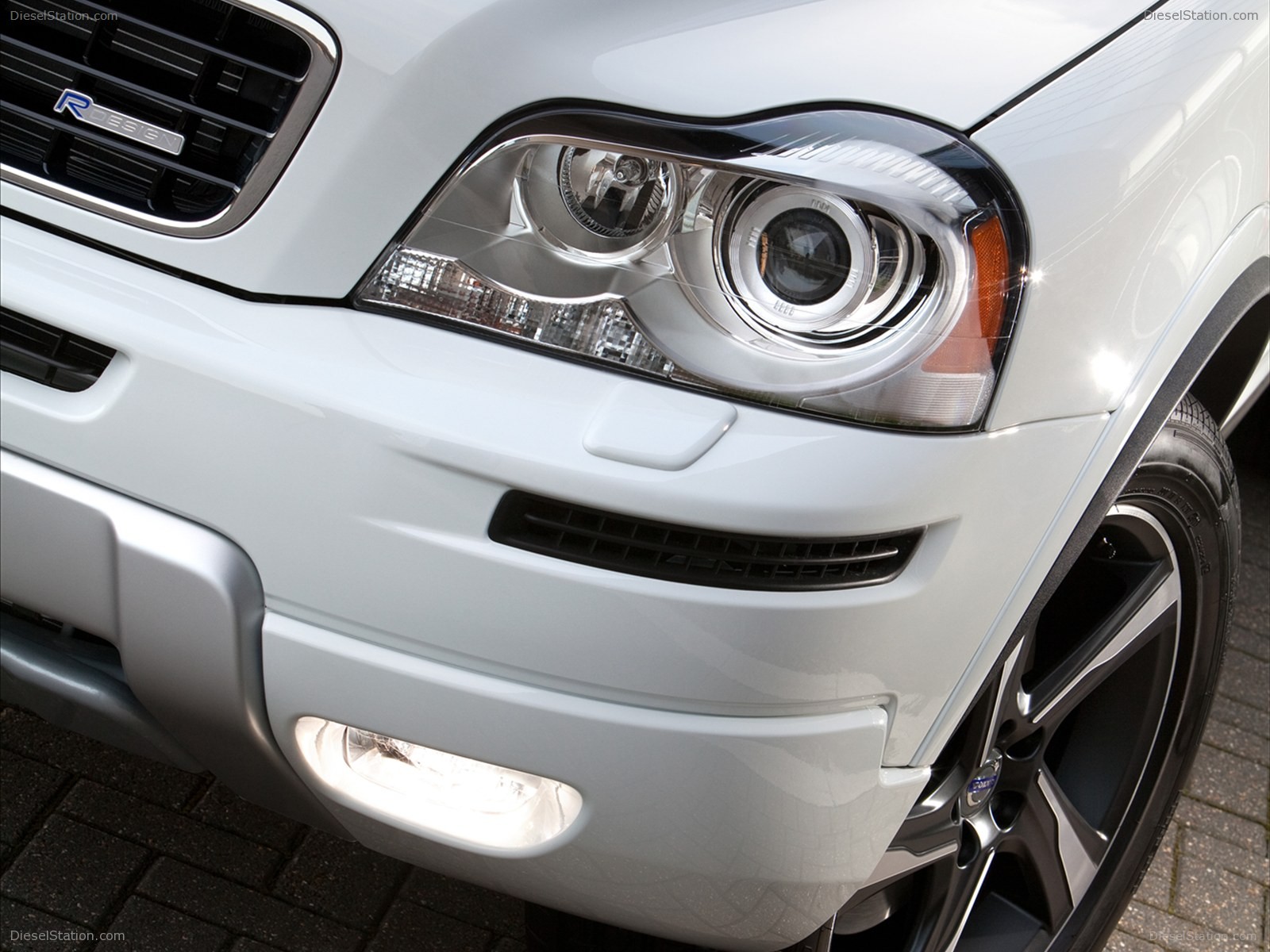 Volvo XC90 2012