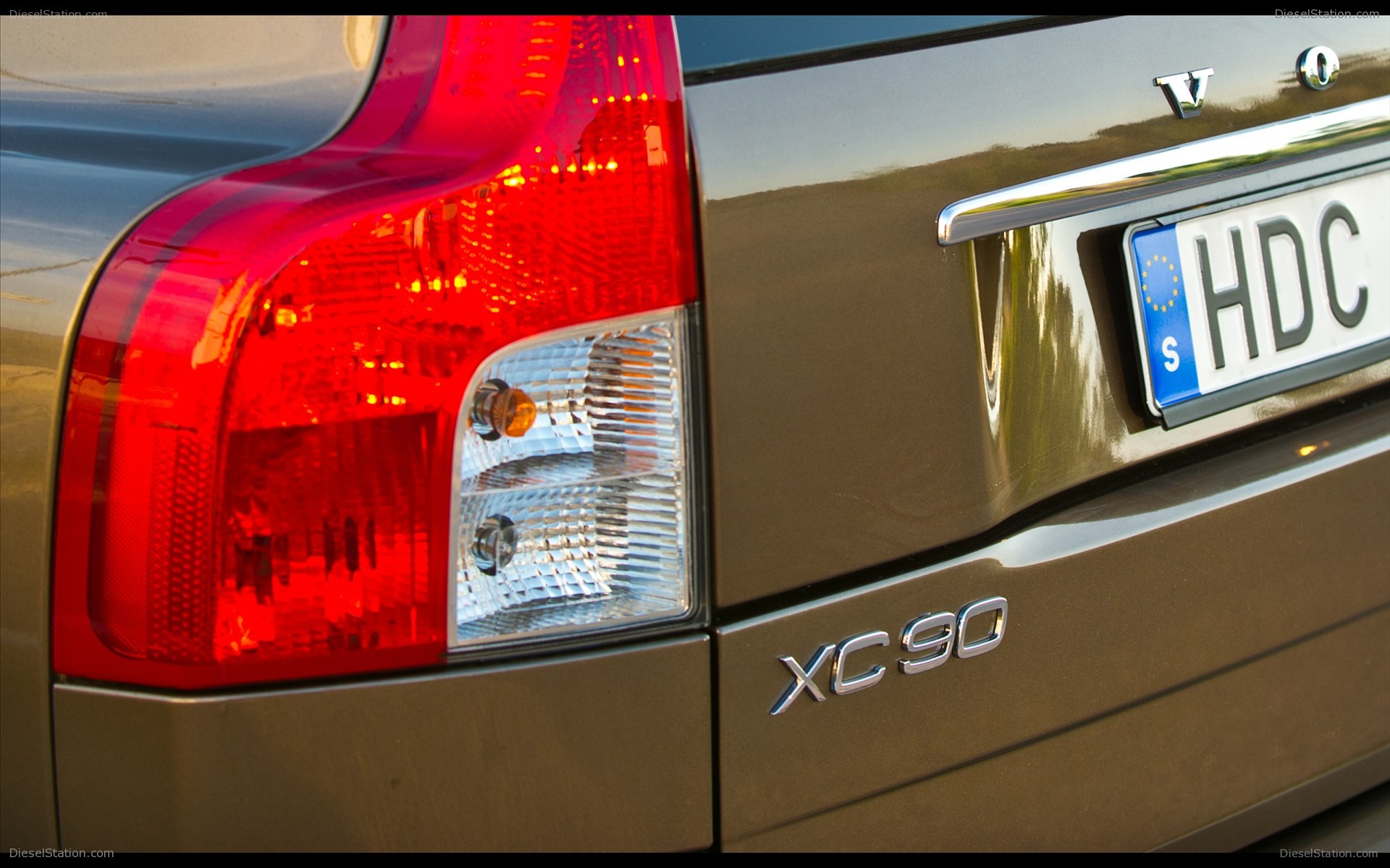 Volvo XC90 2012