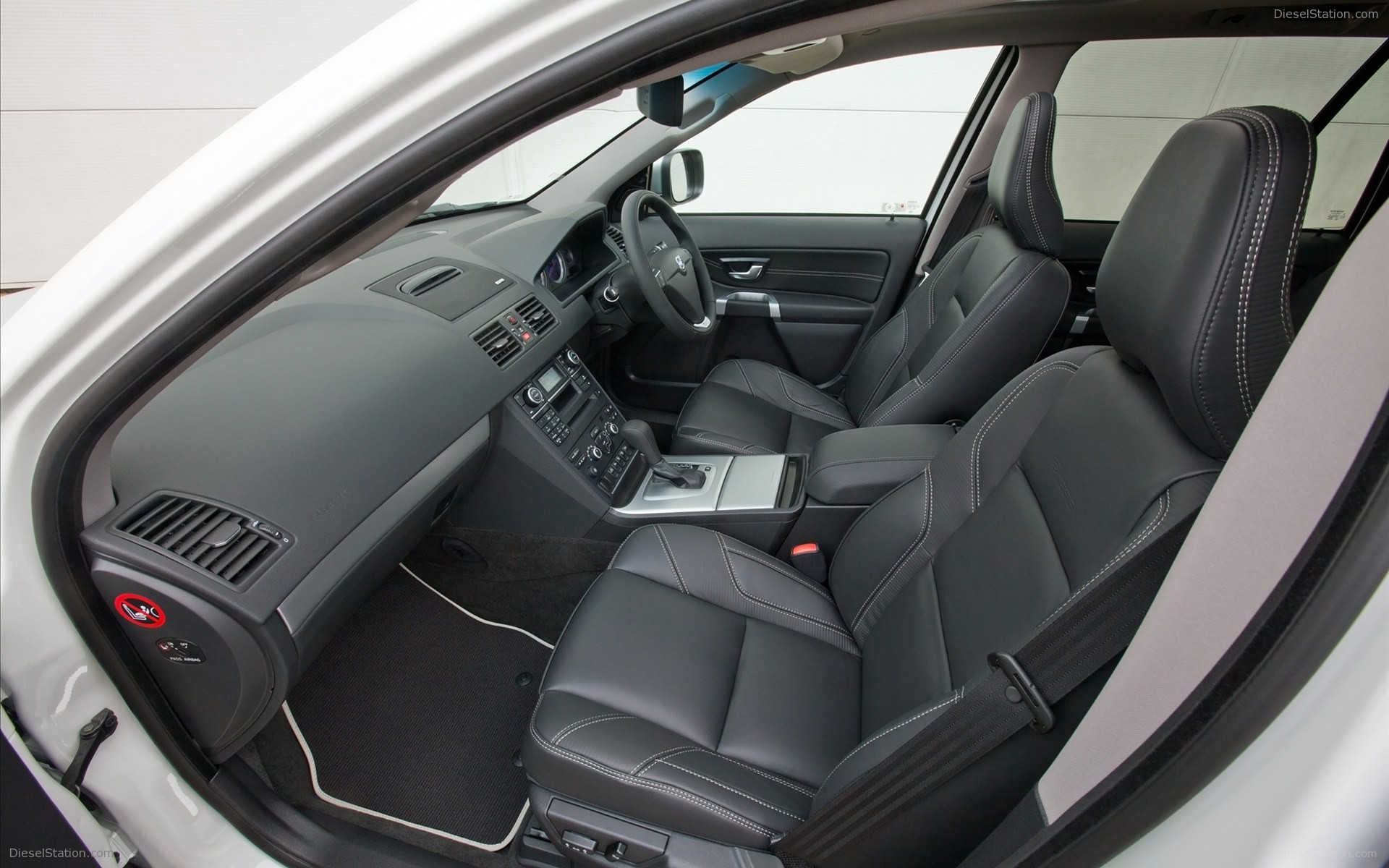 Volvo XC90 2012
