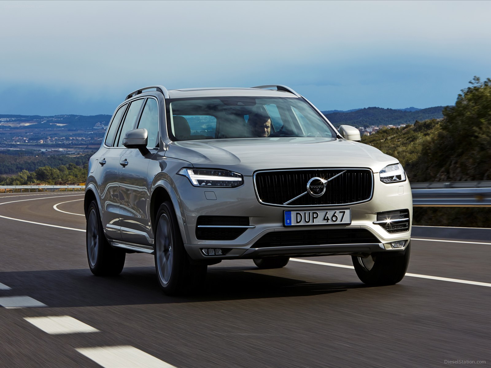 Volvo XC90 2016