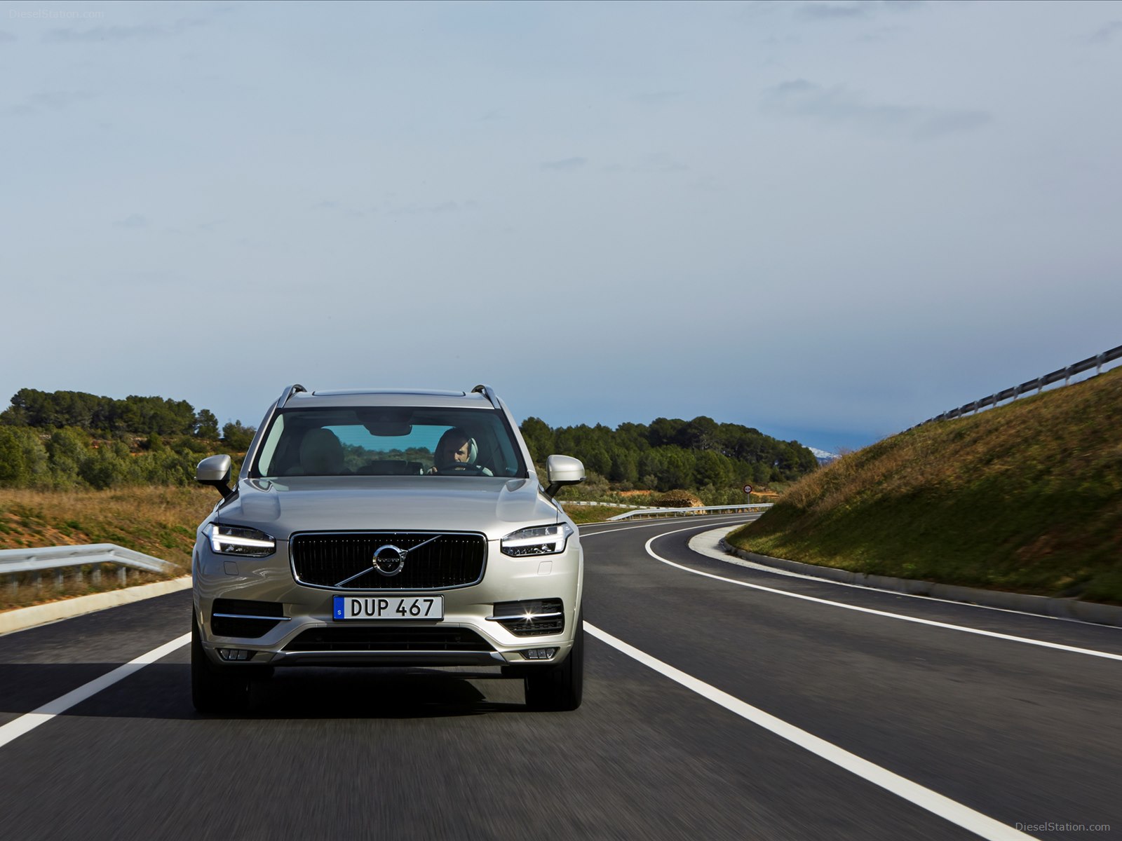 Volvo XC90 2016