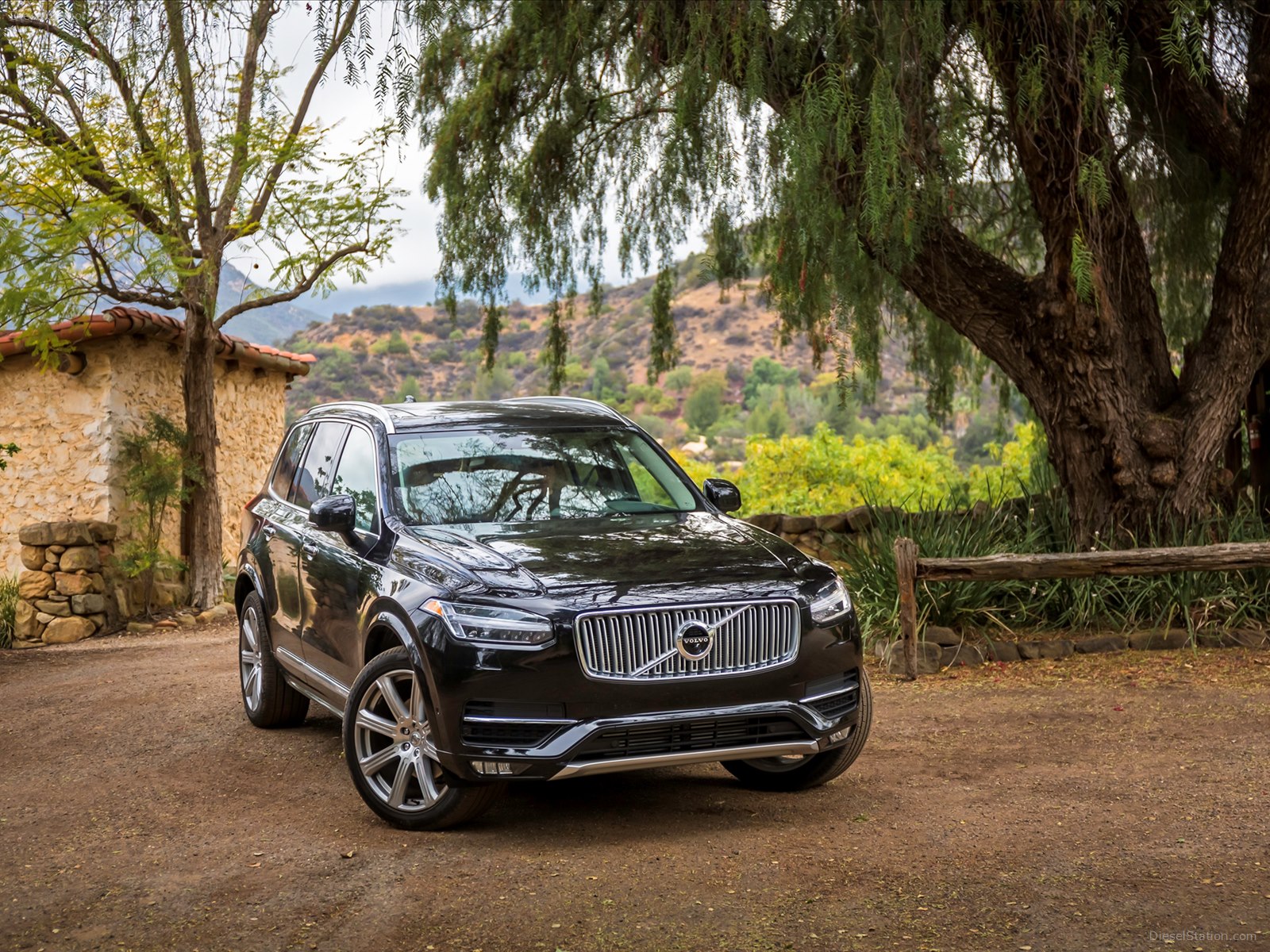 Volvo XC90 2016