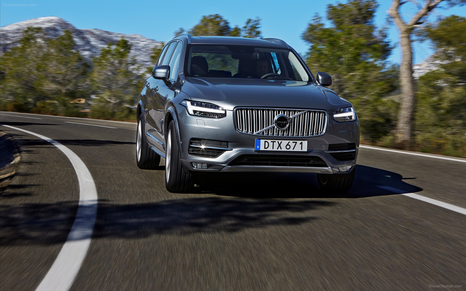 Volvo XC90 2016