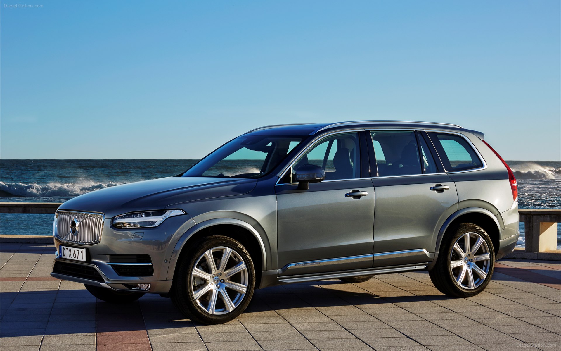 Volvo XC90 2016