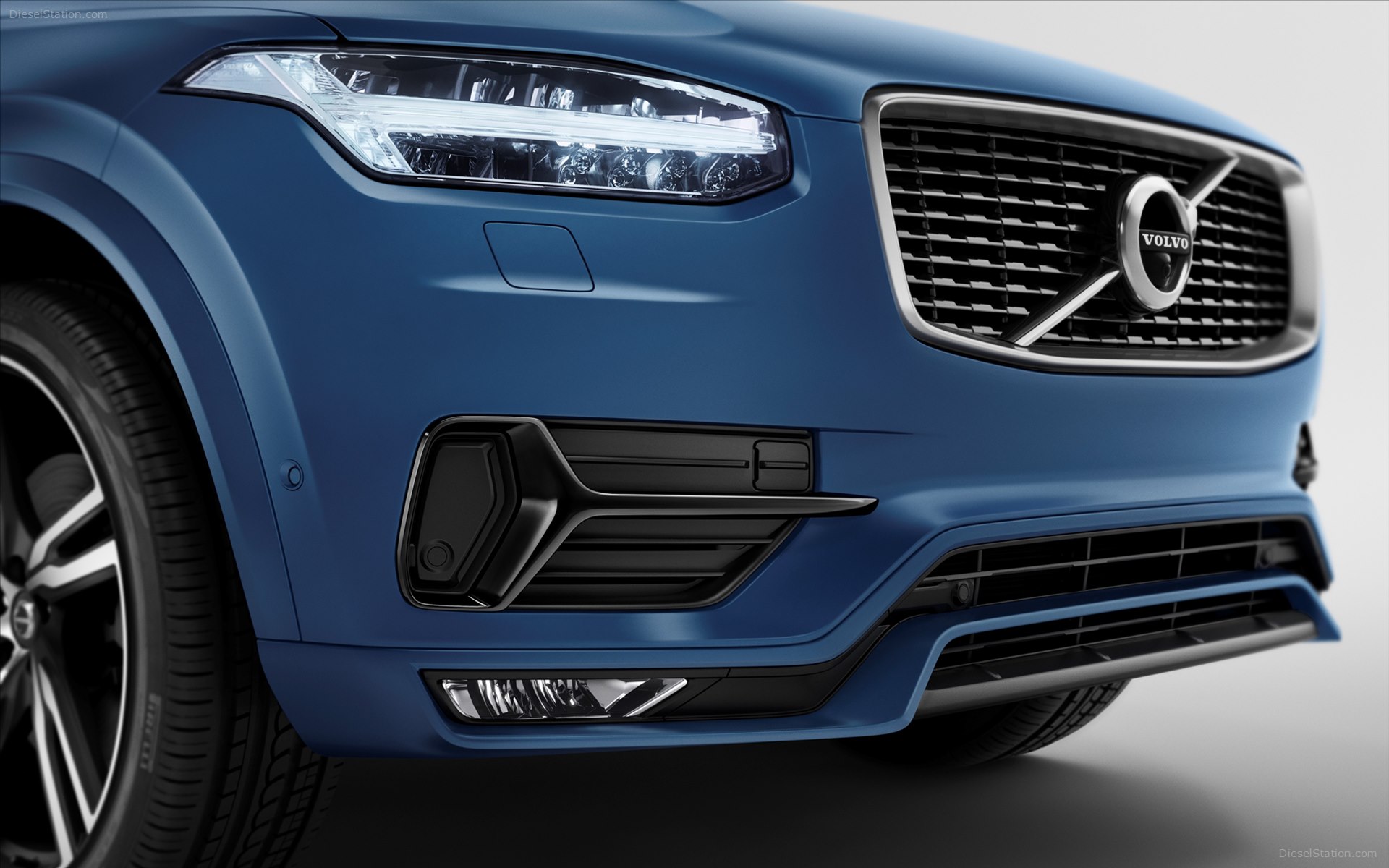 Volvo XC90 R-Design 2015