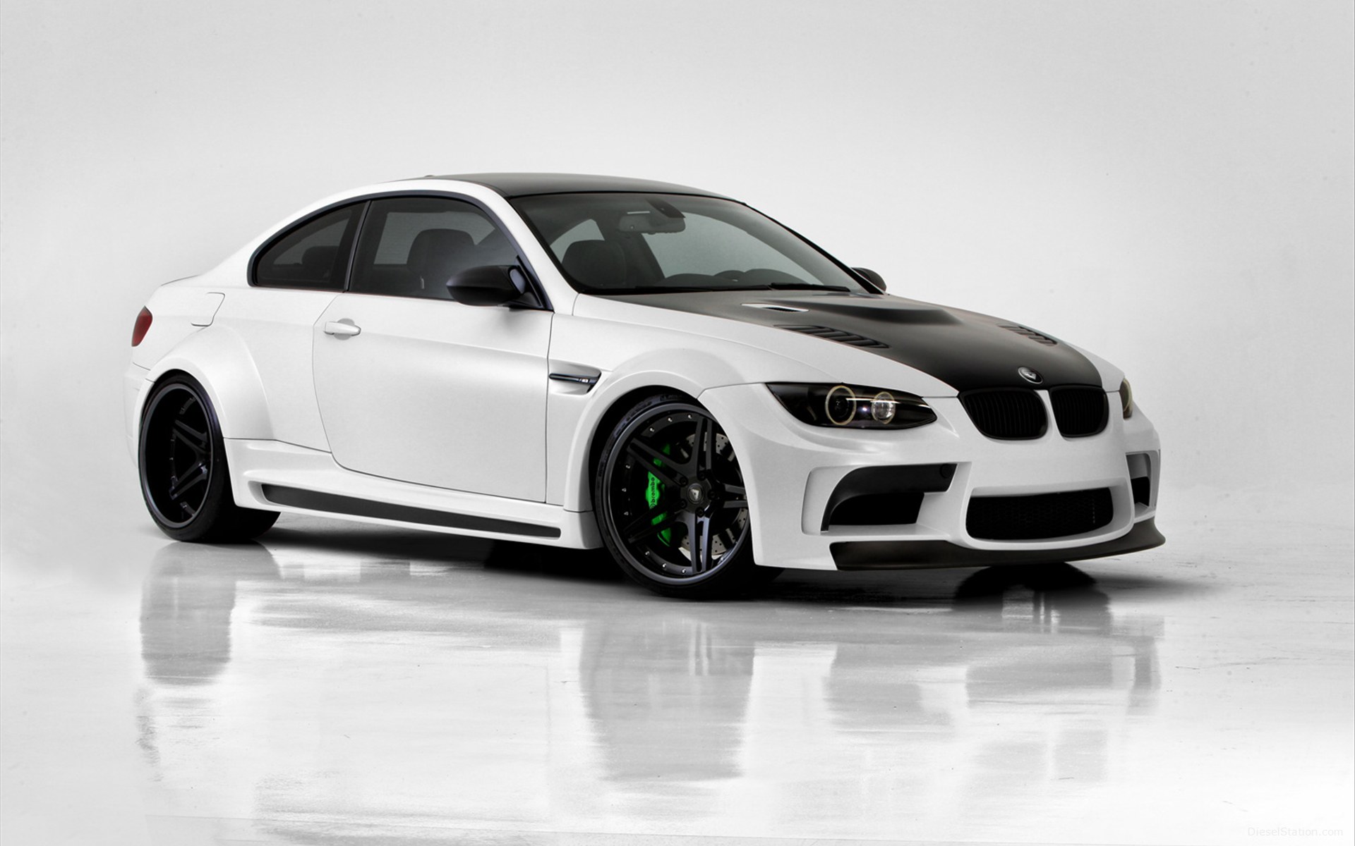 Vorsteiner BMW Limited Edition GTRS 5 Wide Body 2012 Vorsteiner BMW Limited Edition GTRS 5 Wide Body 2012