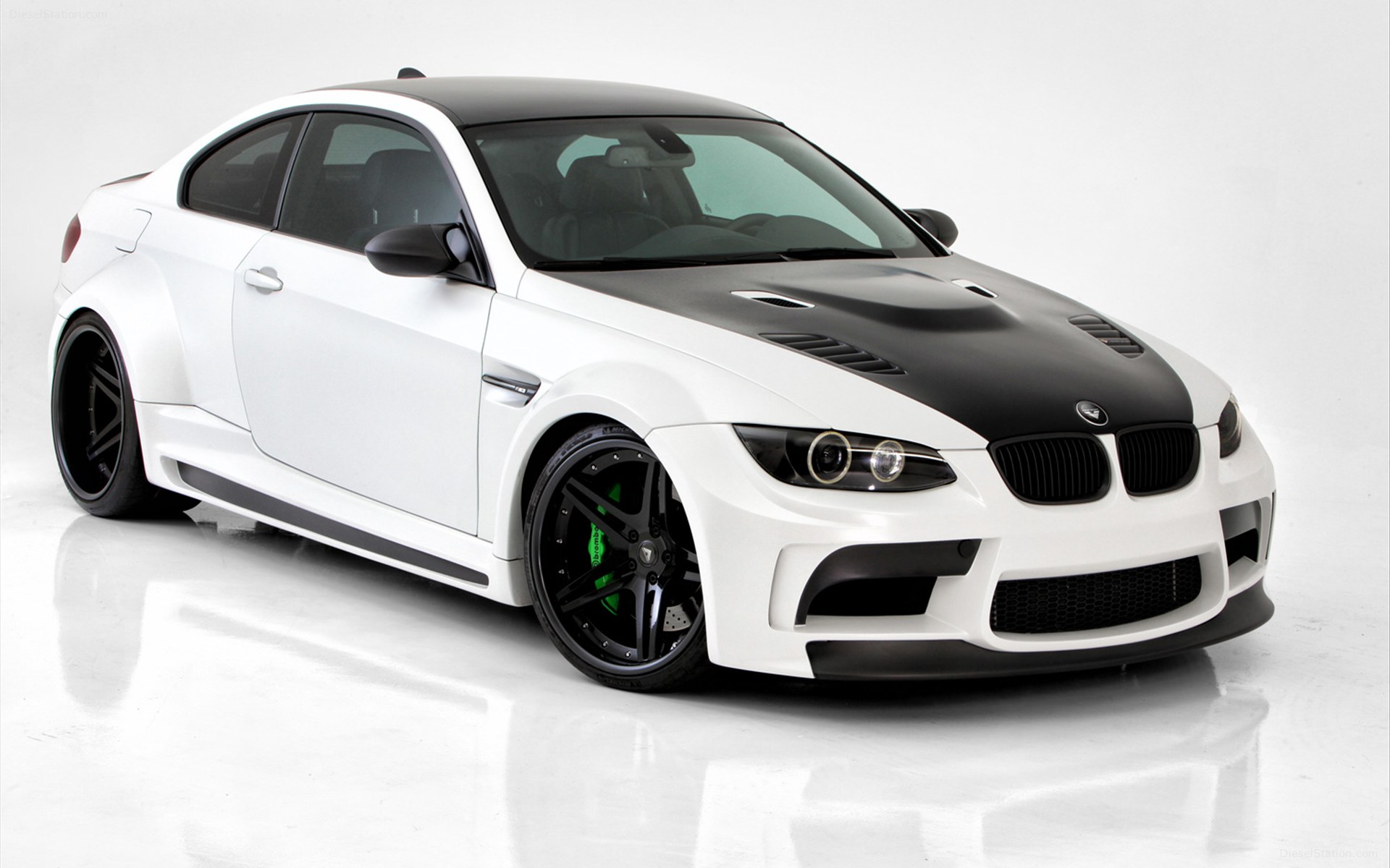 Vorsteiner BMW Limited Edition GTRS 5 Wide Body 2012 Vorsteiner BMW Limited Edition GTRS 5 Wide Body 2012