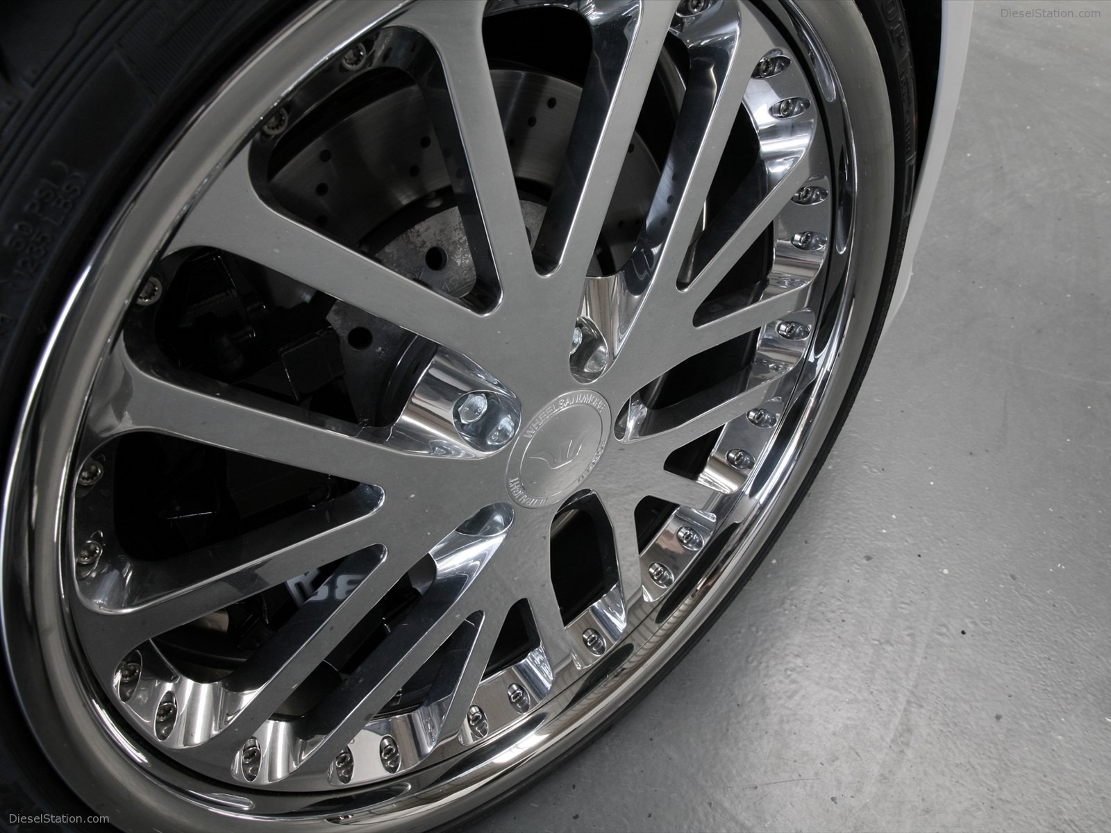 Wheelsandmore Audi R8 2011
