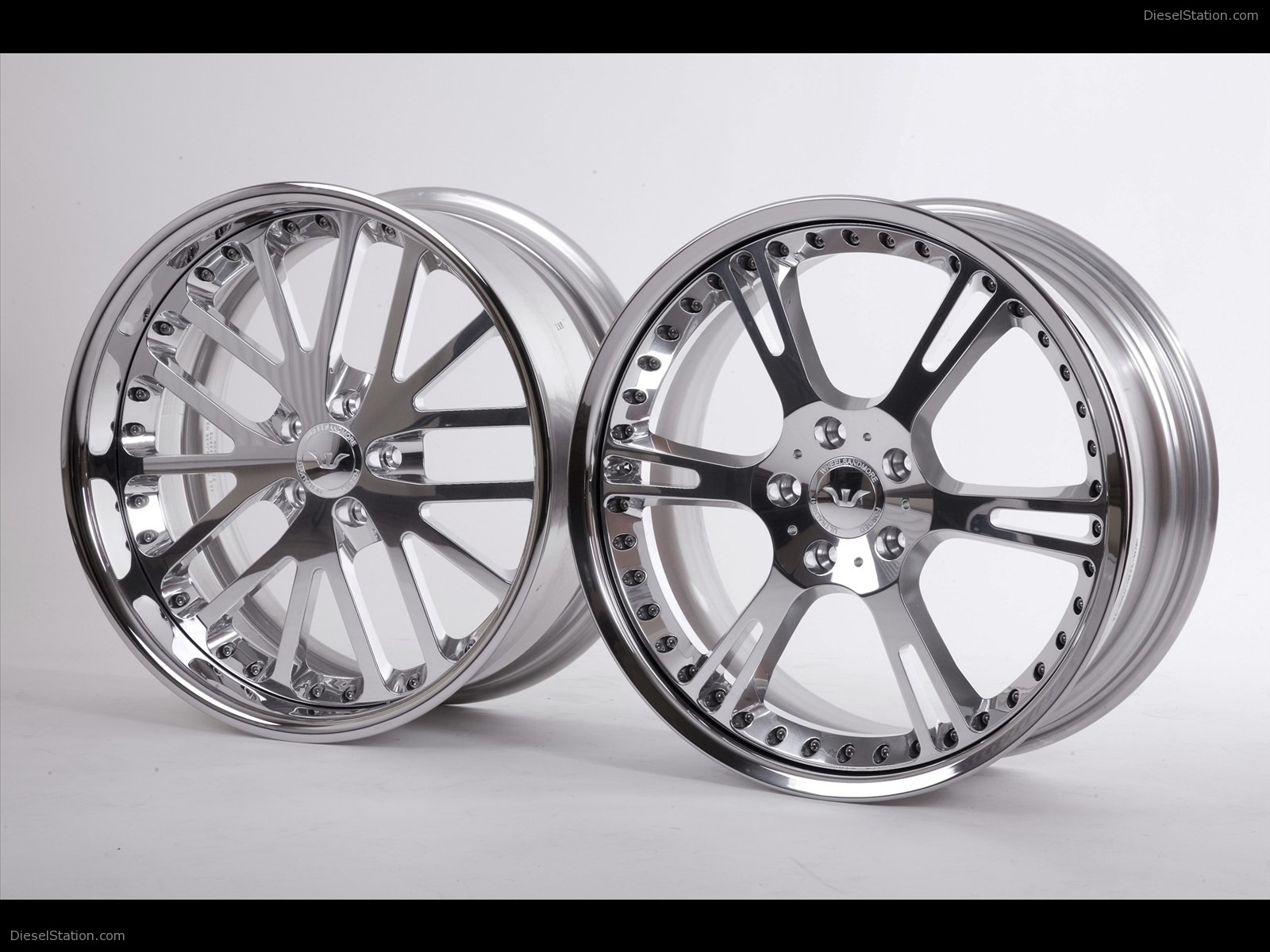 Wheelsandmore Audi R8 2011