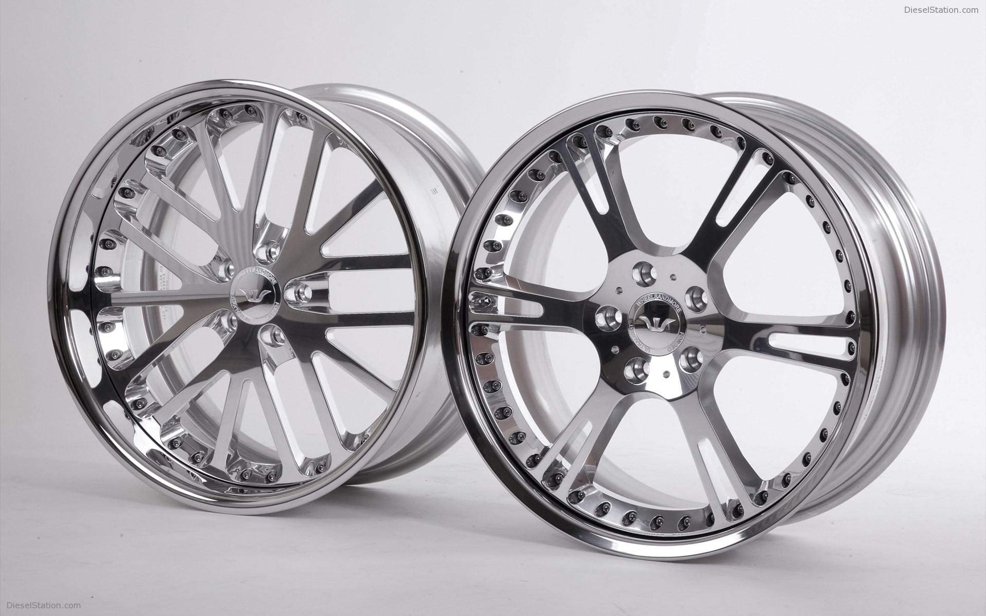 Wheelsandmore Audi R8 2011