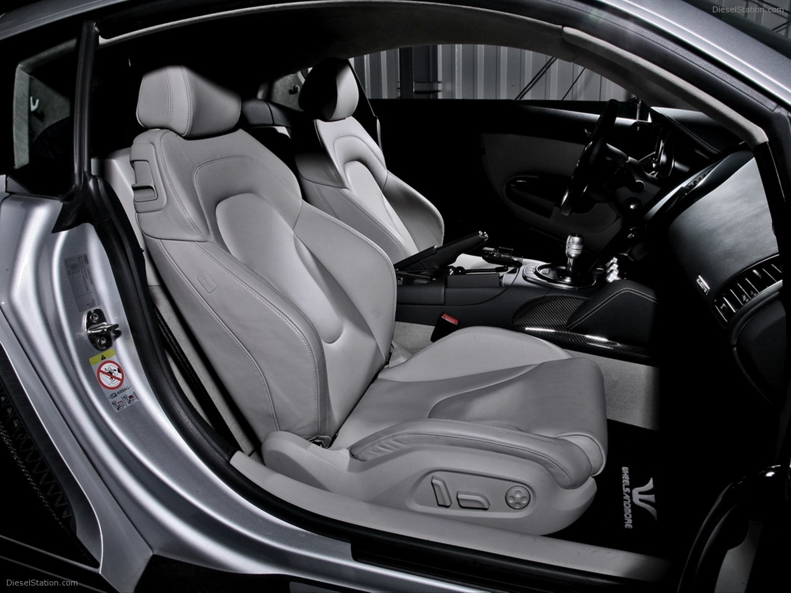 Wheelsandmore Audi R8 6 Sporz 2011