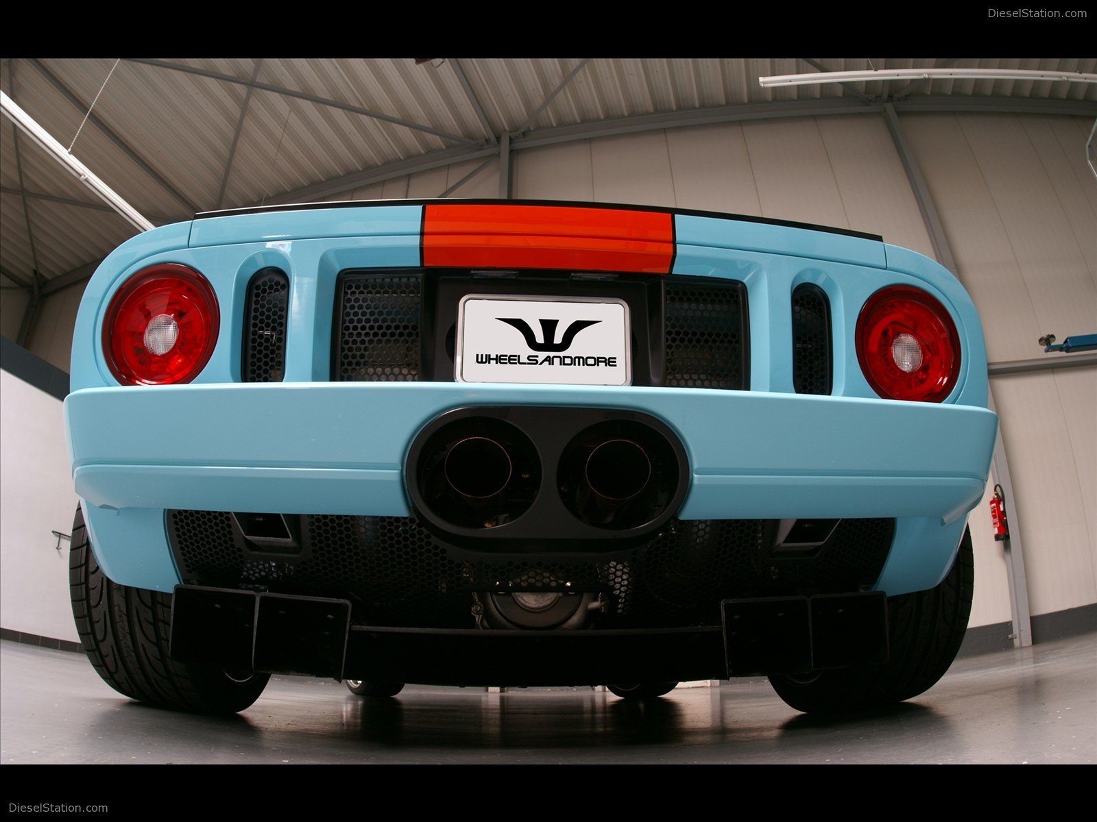 Wheelsandmore Ford GT 2011