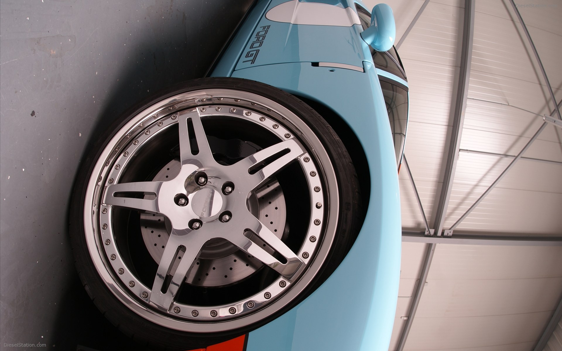 Wheelsandmore Ford GT 2011