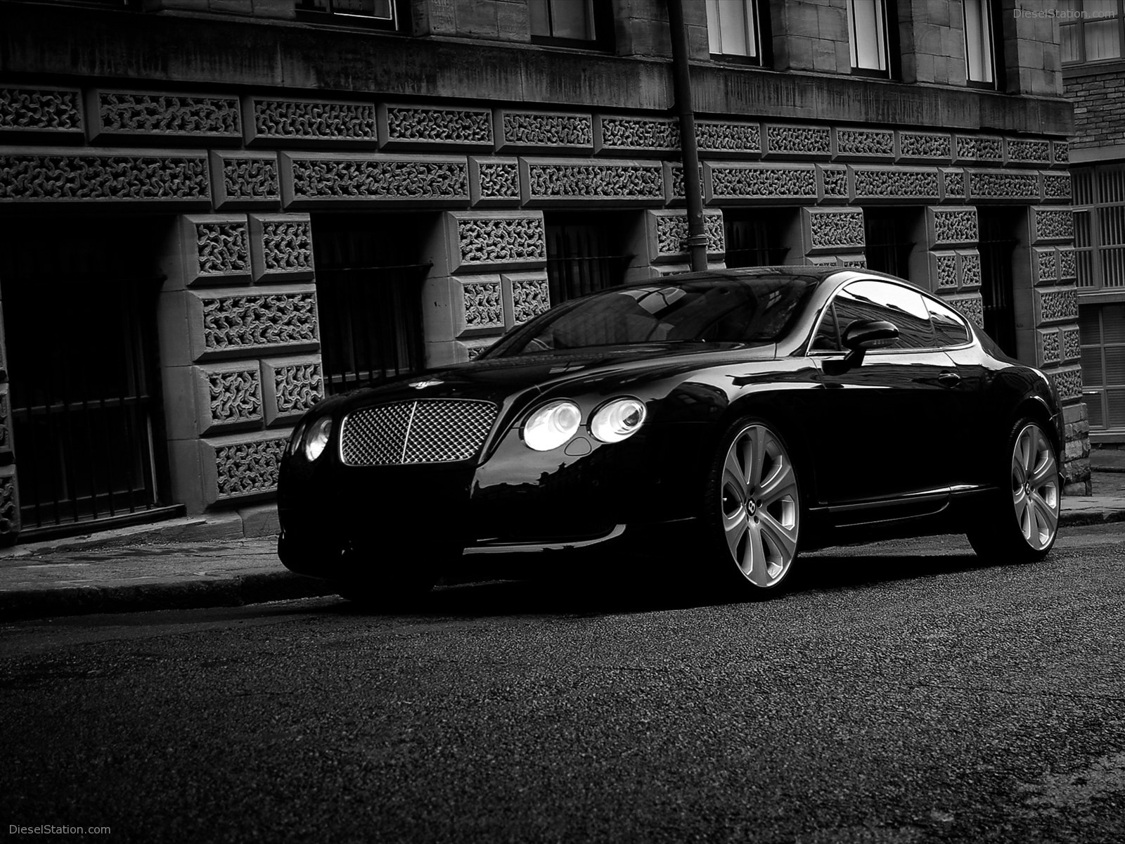 Wheelsandmore Kahn Design Wheels Cars 2011