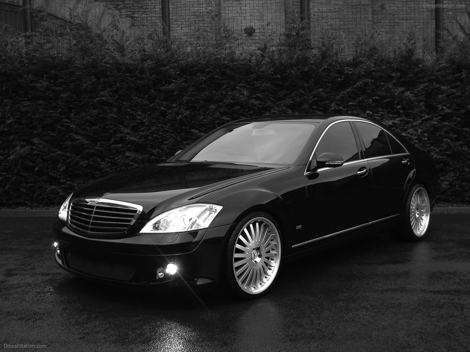 Wheelsandmore Kahn Design Wheels Cars 2011